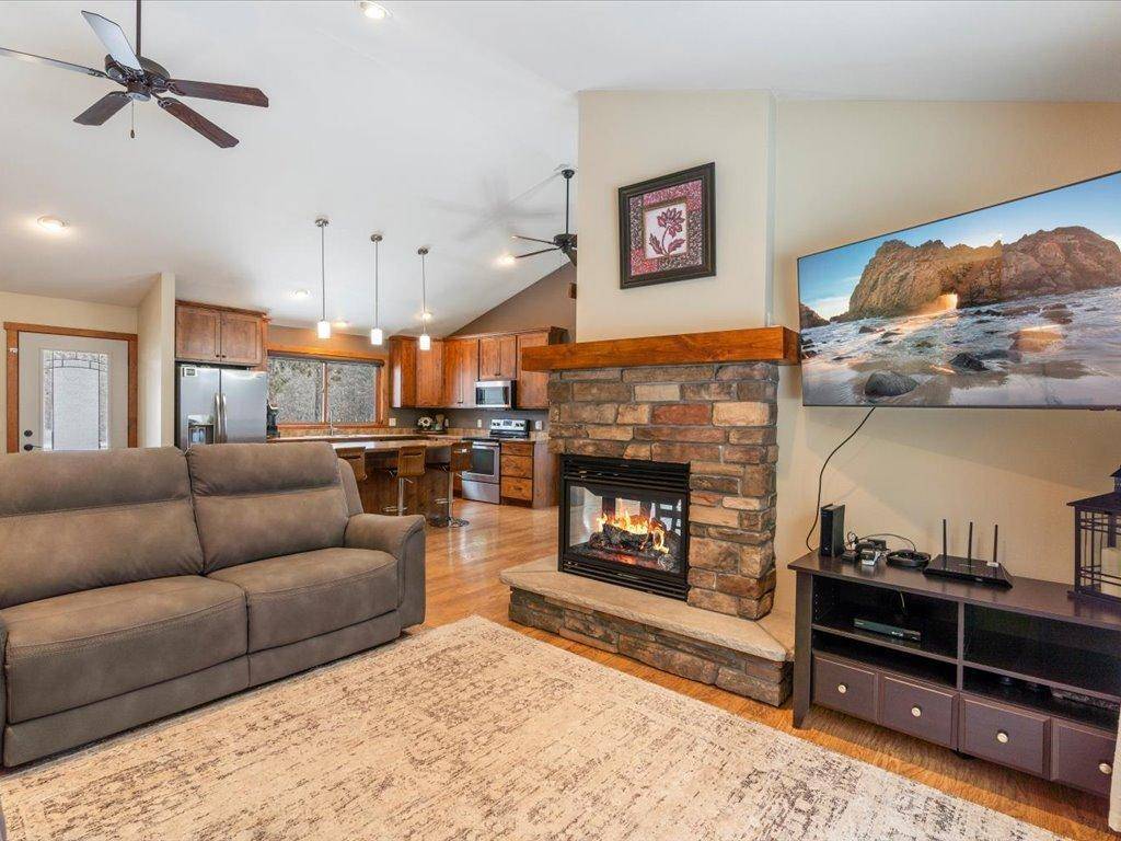 12537 Norway Spruce DR, Baxter, MN 56425