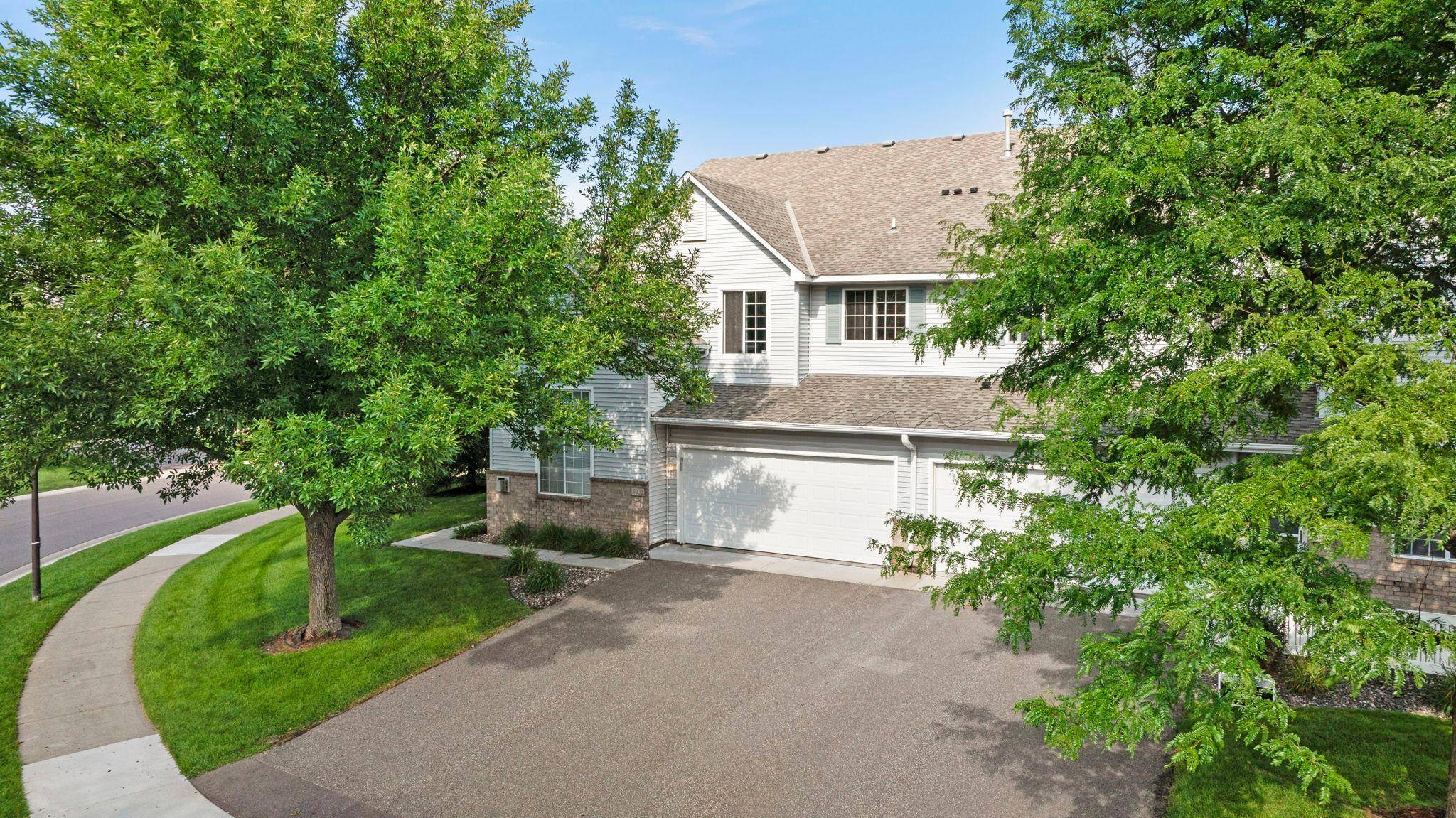 8932 Olive LN N, Maple Grove, MN 55311