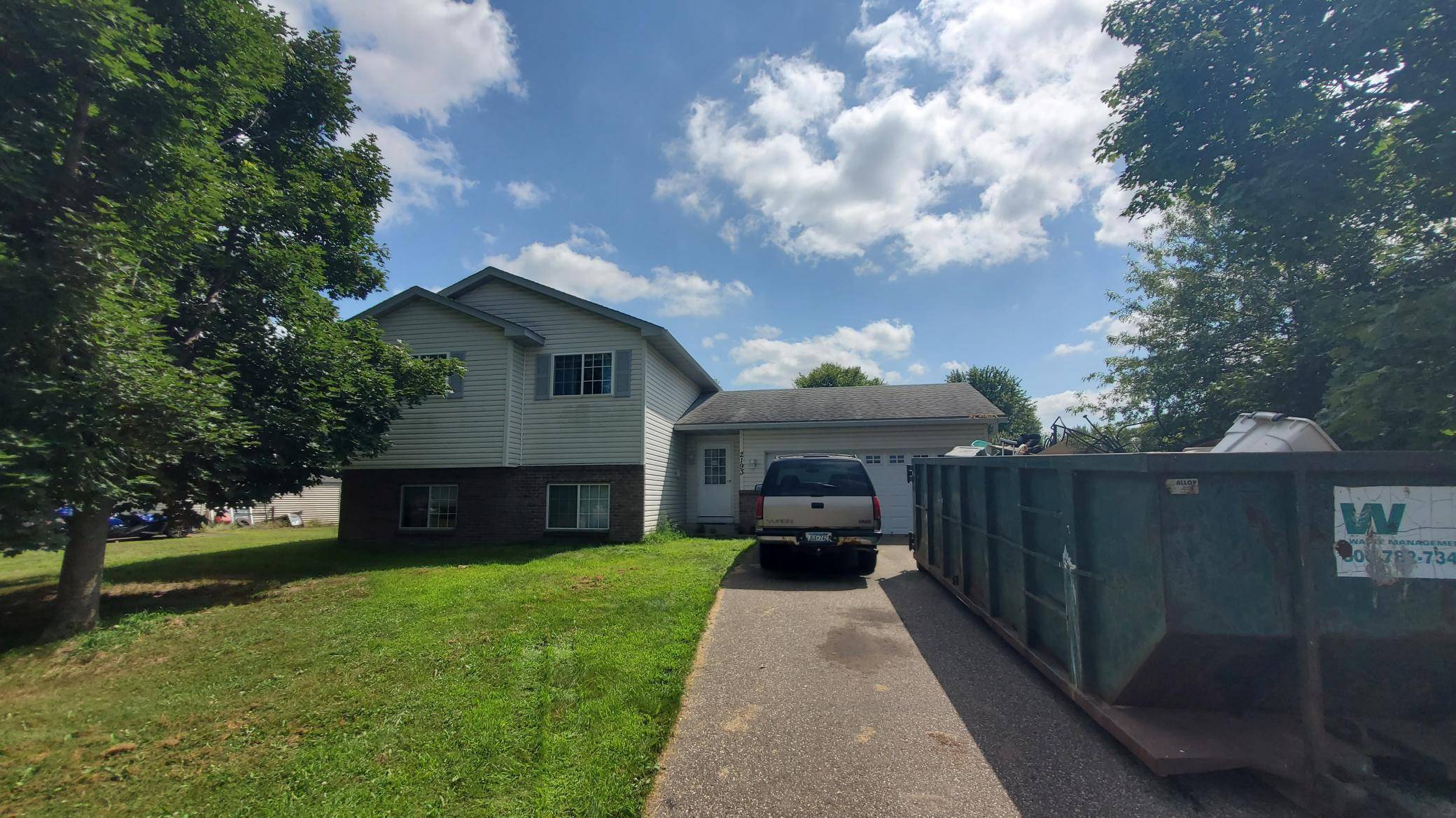 2193 Joes Lake RD SE, Cambridge, MN 55008