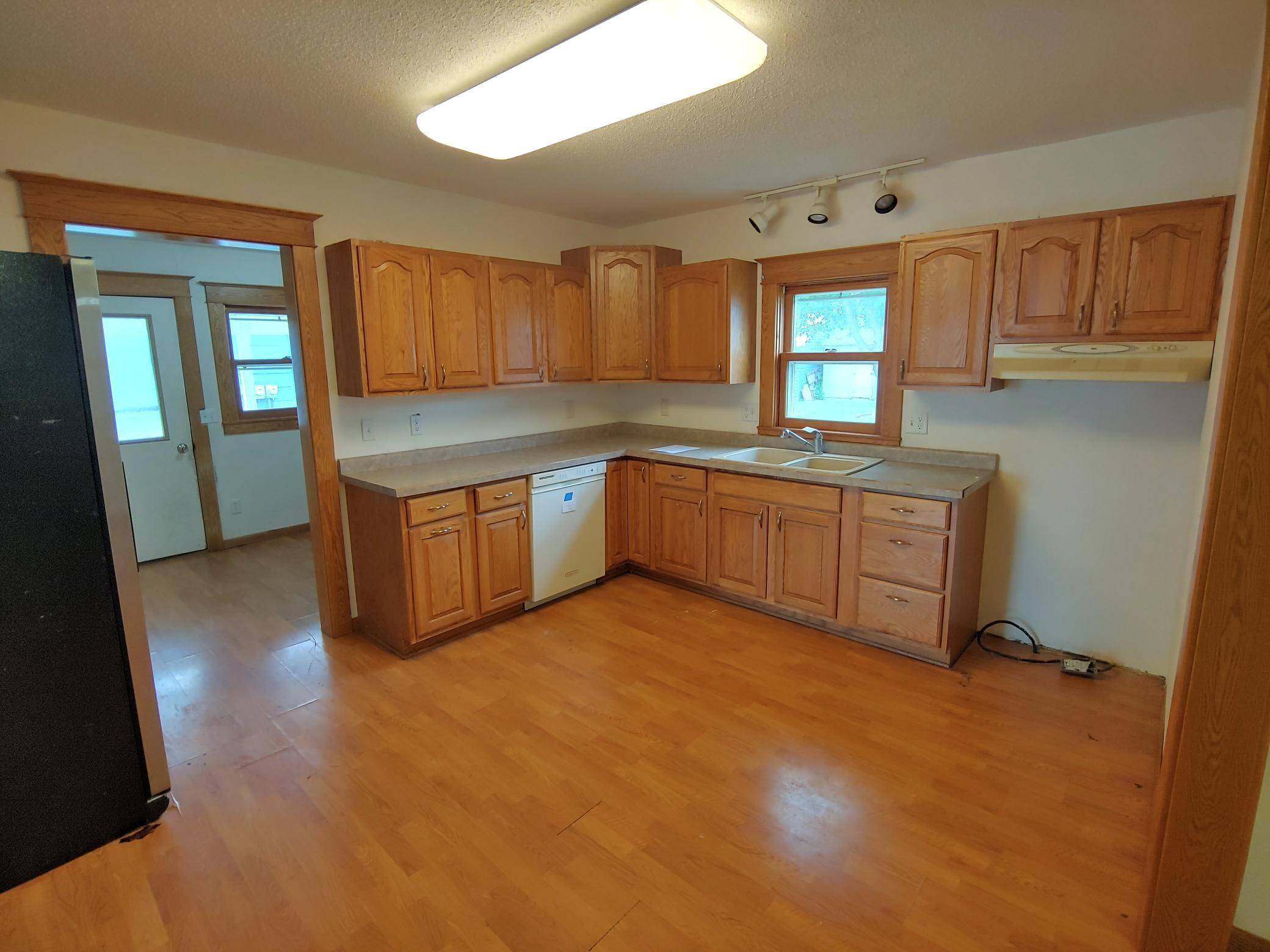 220 4th ST S, Greenbush, MN 56726