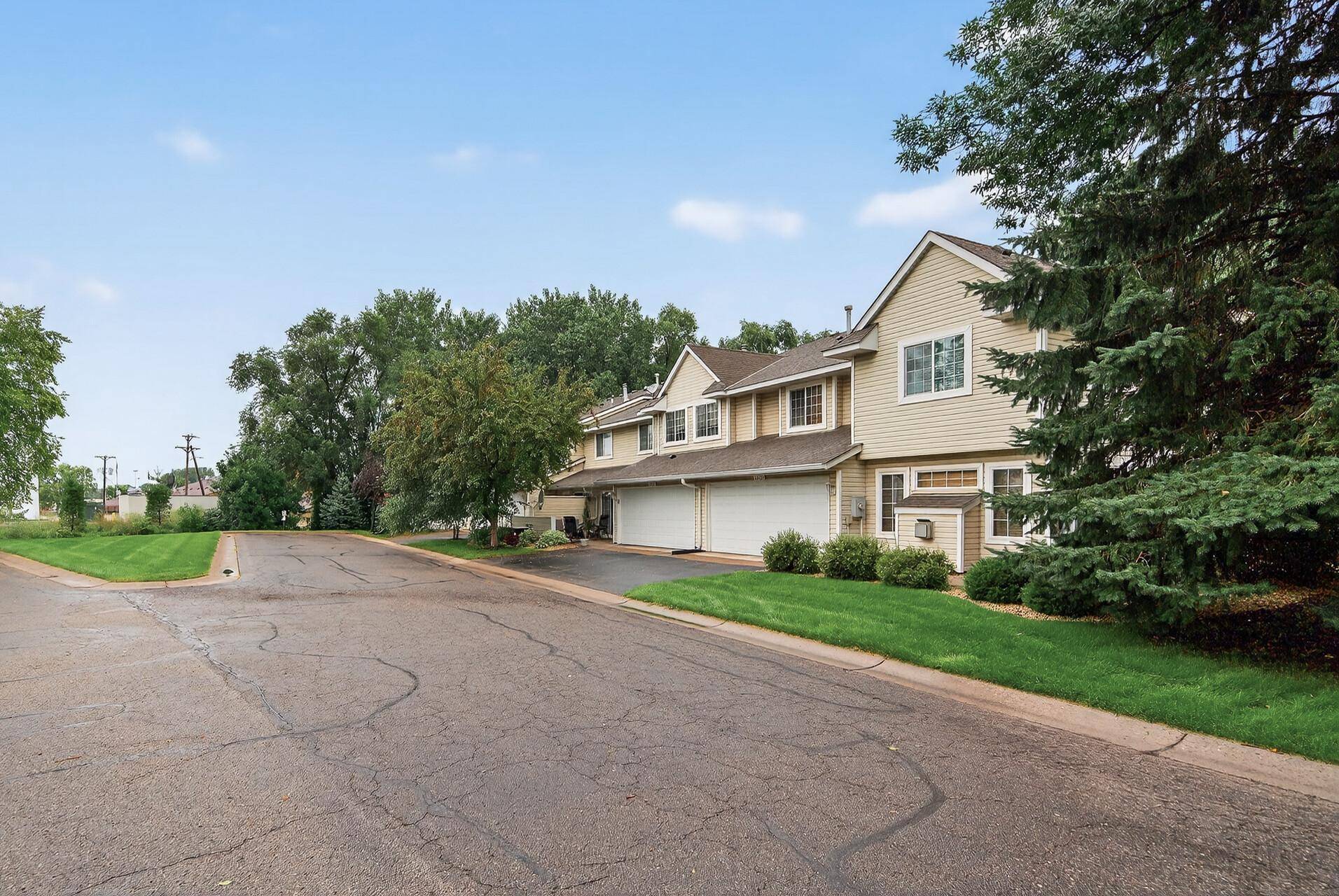 12369 Zealand AVE N, Champlin, MN 55316