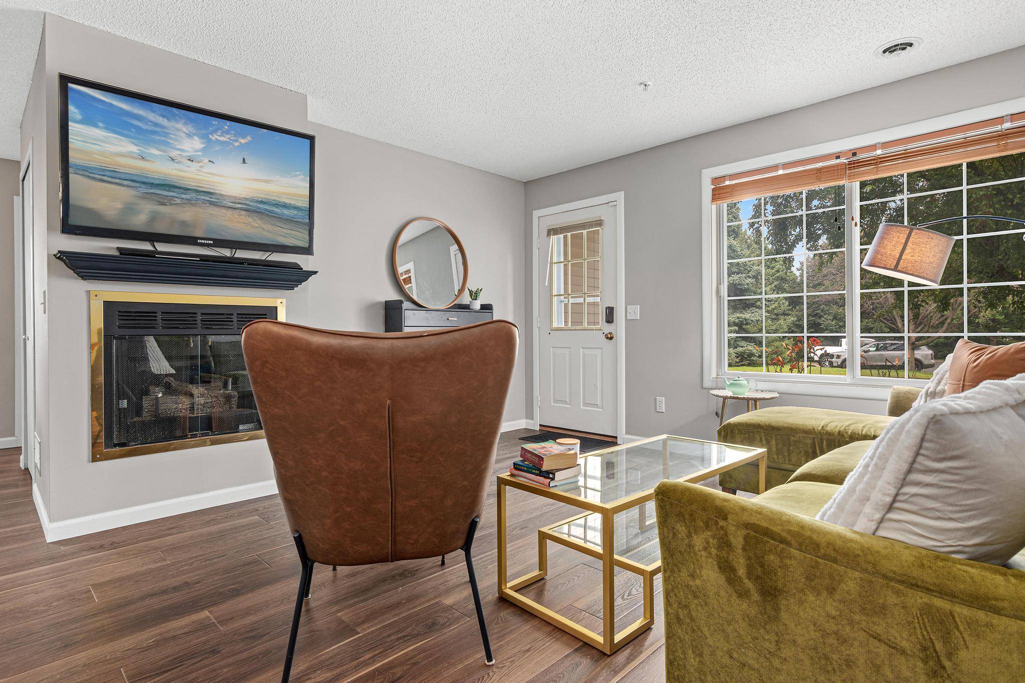 8384 Annapolis WAY, Eden Prairie, MN 55344