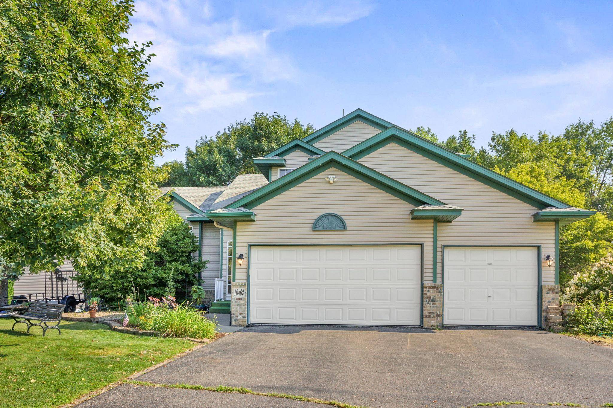 10462 Karston AVE NE, Albertville, MN 55301