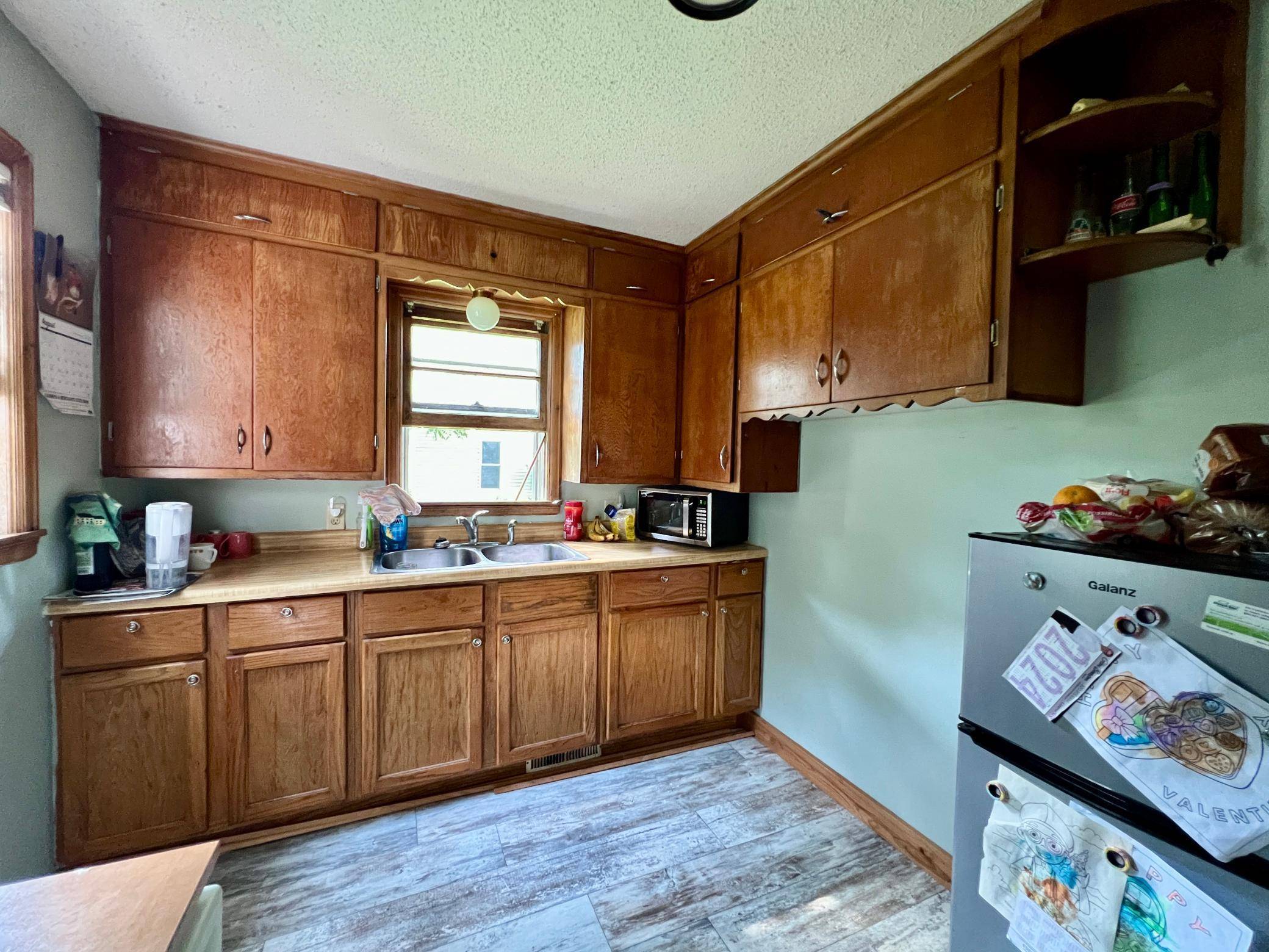 428 E Rooney AVE, Appleton, MN 56208