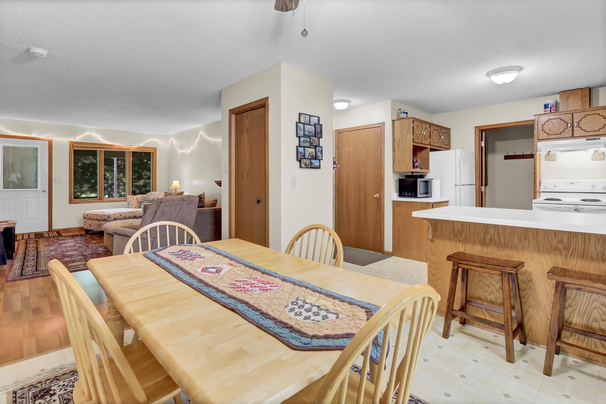 13847 2nd ST, Becker, MN 55308