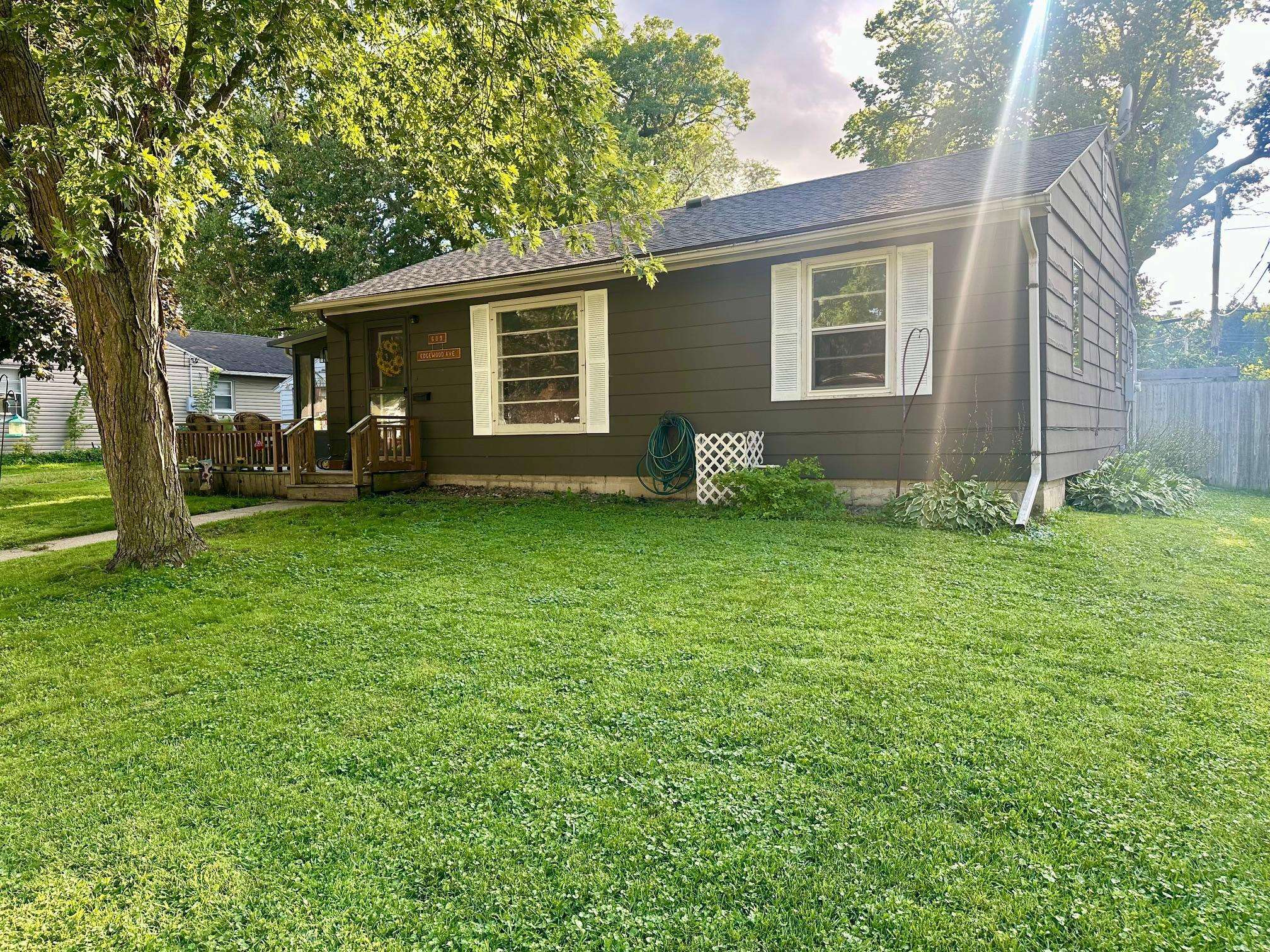 609 Edgewood AVE, Albert Lea, MN 56007