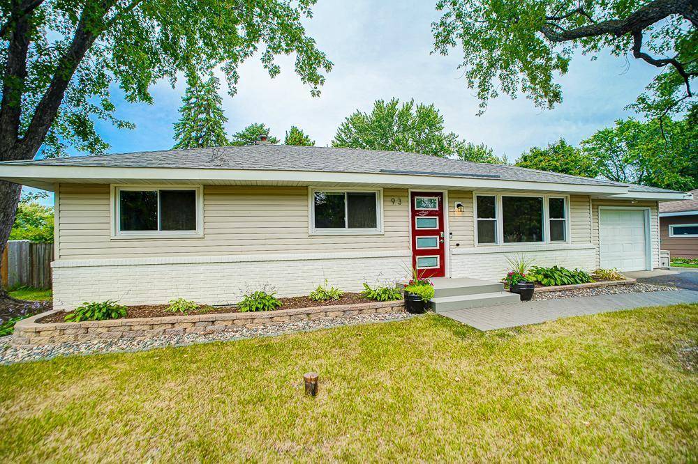 93 Martin WAY, Vadnais Heights, MN 55127