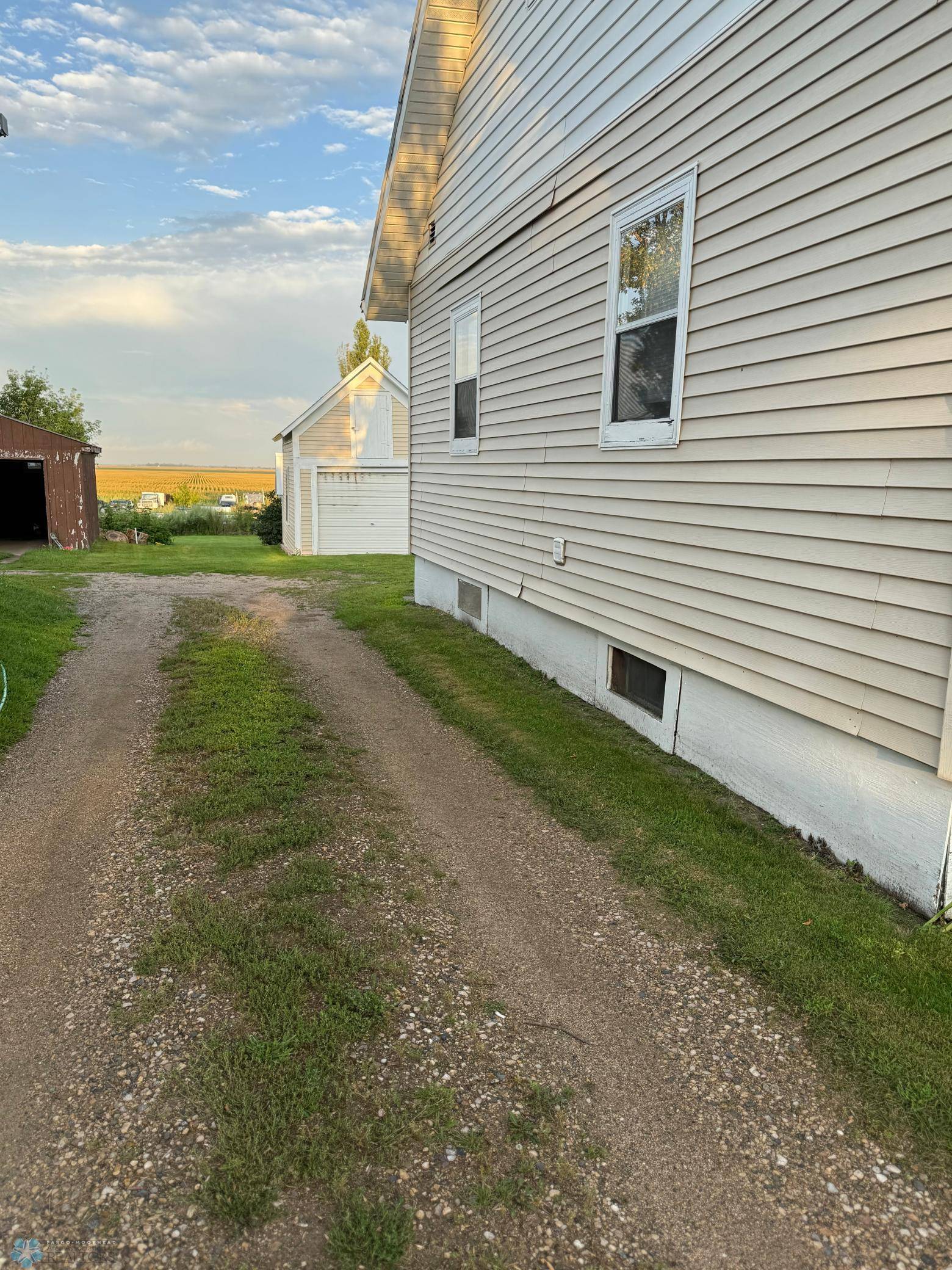 130 3rd ST, Arthur, ND 58006