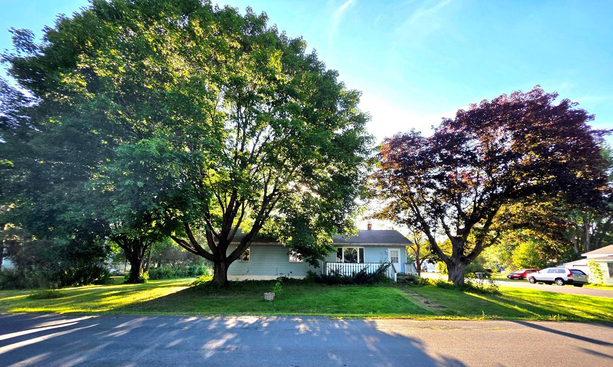 601 Wisconsin AVE, Centuria, WI 54824