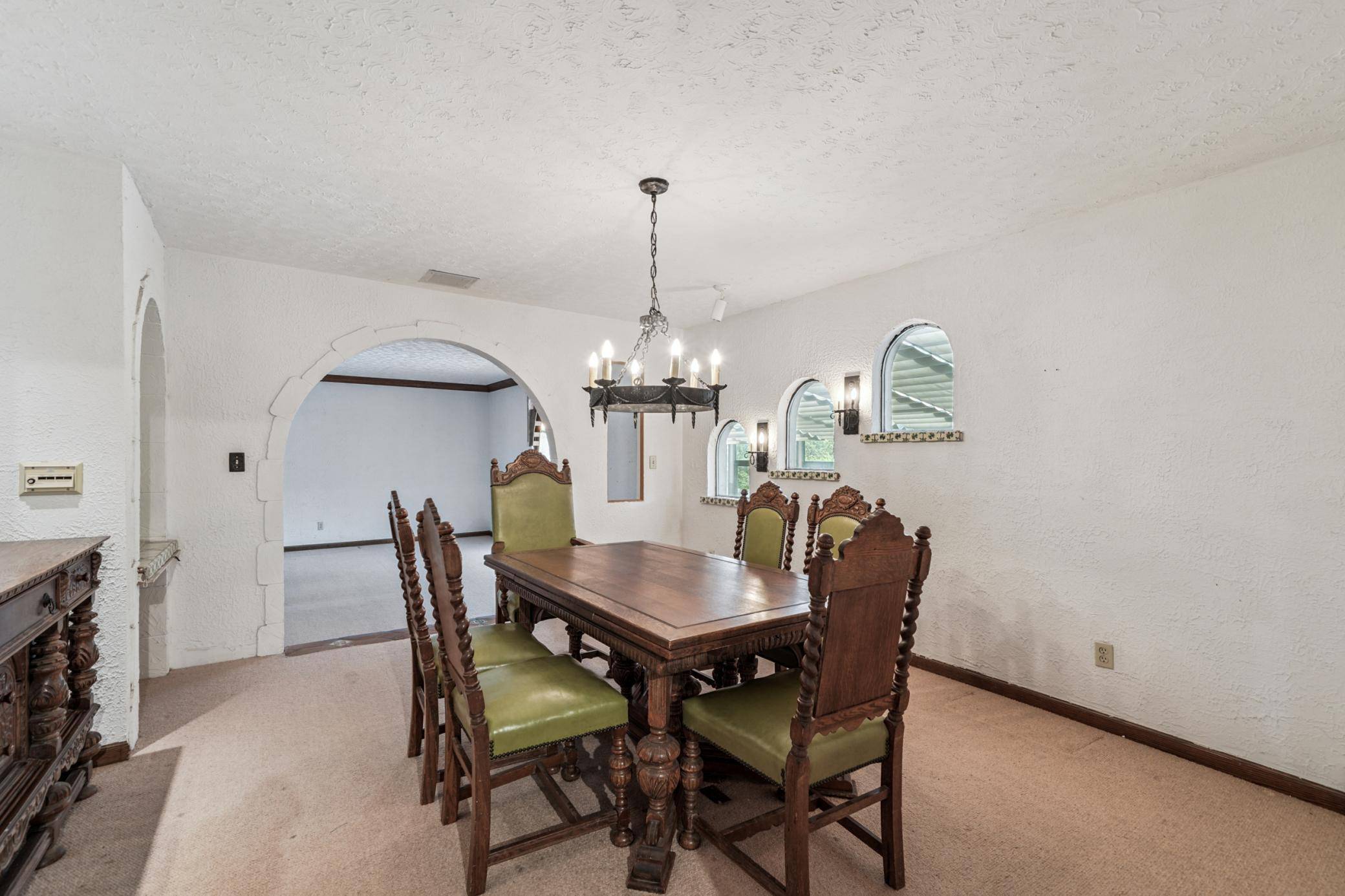 8409 Bayridge CIR, Bloomington, MN 55438