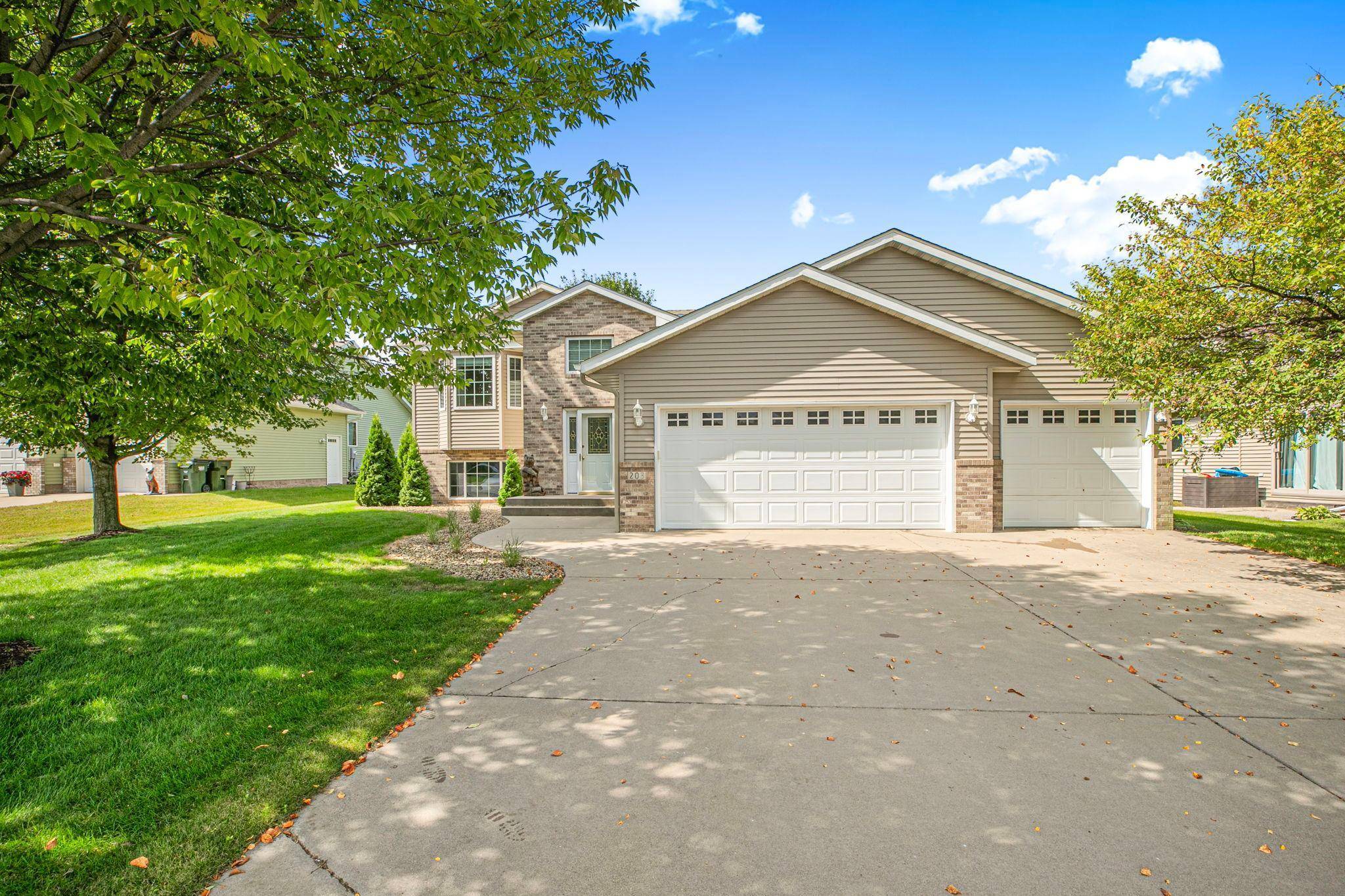 203 Country CT, Albany, MN 56307