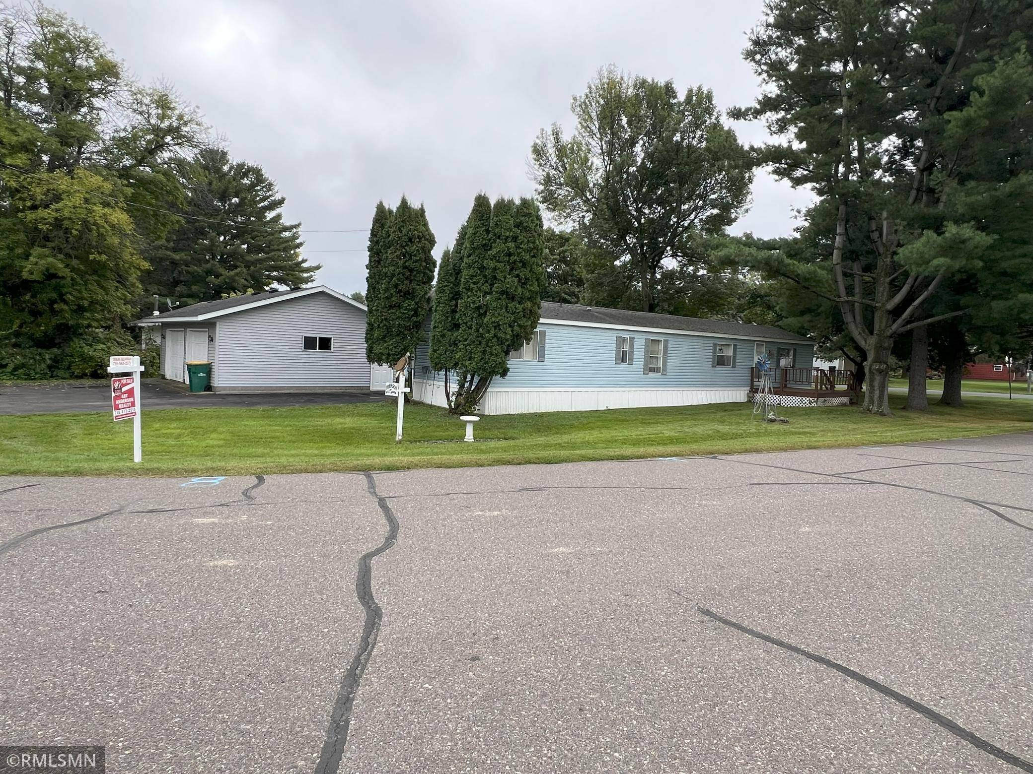 424 Polk AVE, Centuria, WI 54824