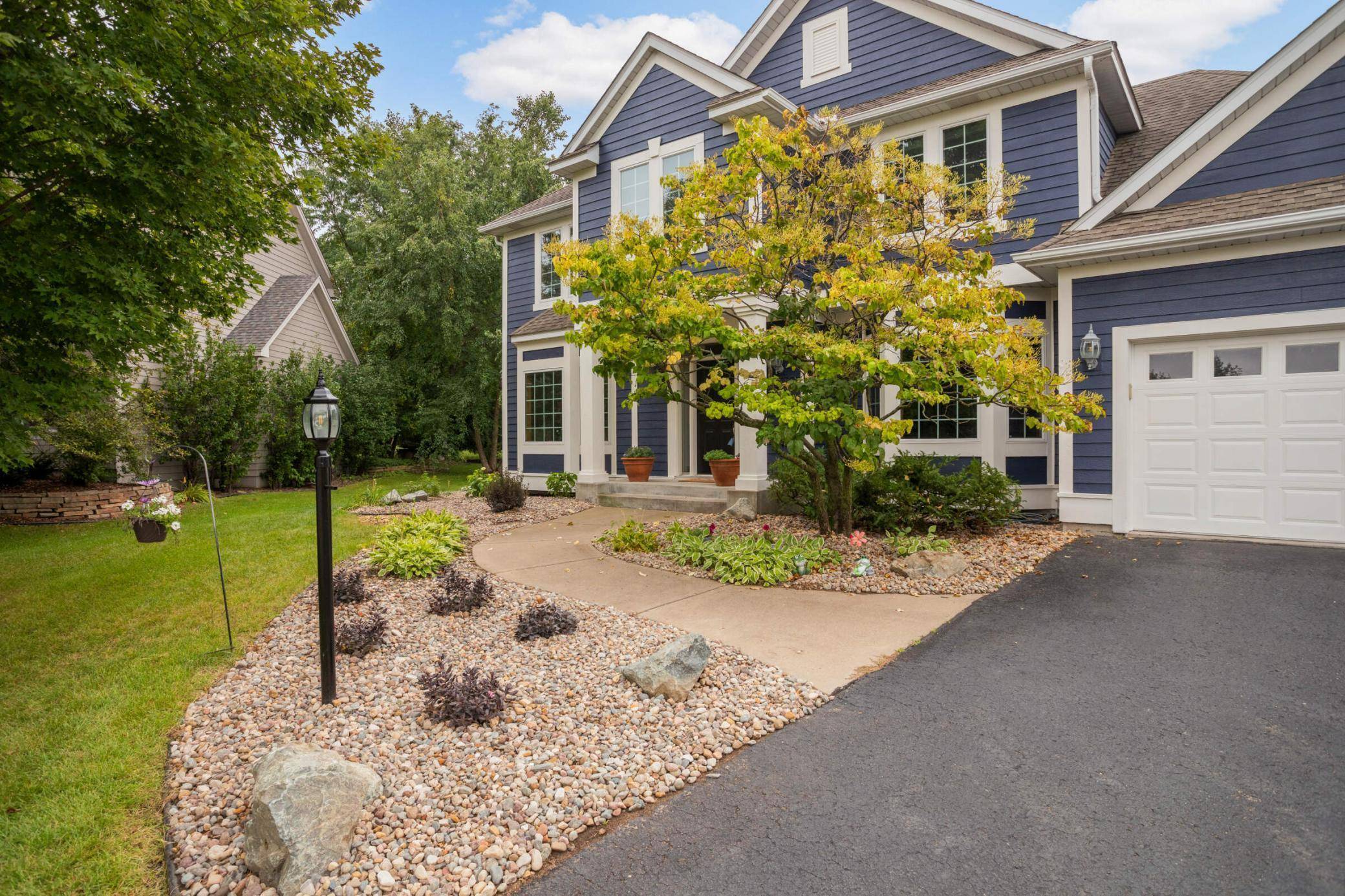 3352 Richmond Bay, Woodbury, MN 55129