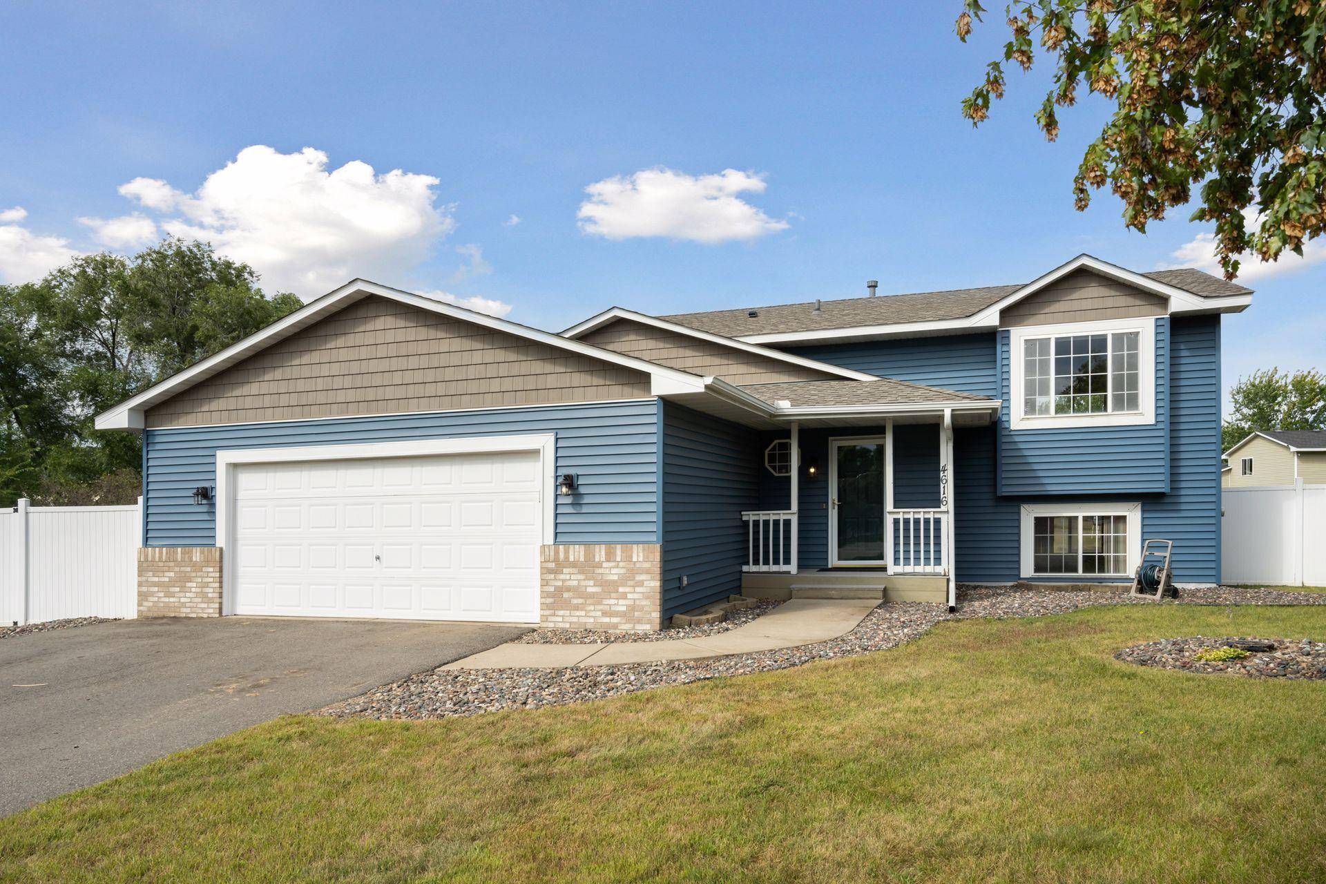4616 Pondview CIR, Big Lake, MN 55309