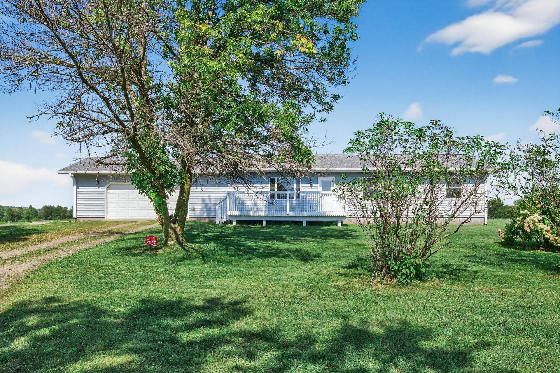 2027 40th AVE, Alden Twp, WI 54020