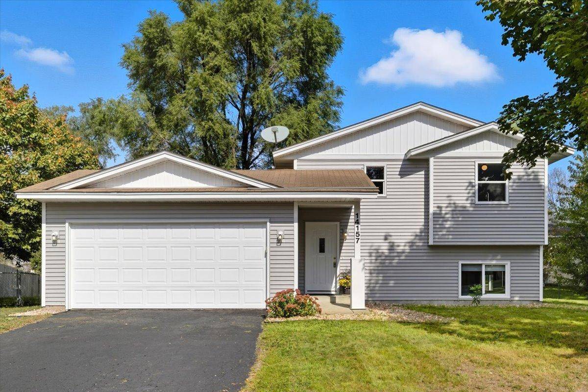 14157 Cobalt CIR NW, Ramsey, MN 55303