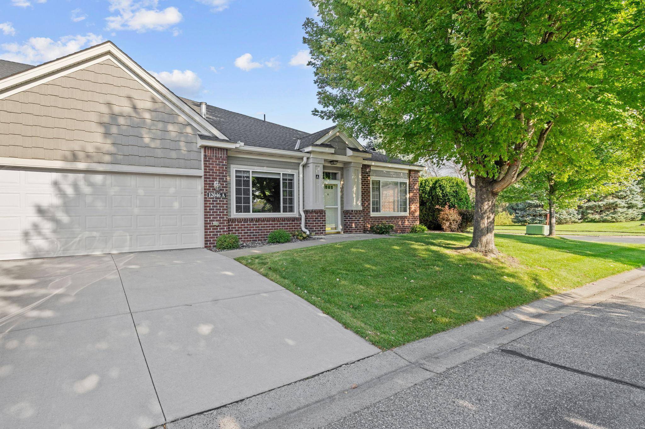 12046 Vermillion ST NE #A, Blaine, MN 55449