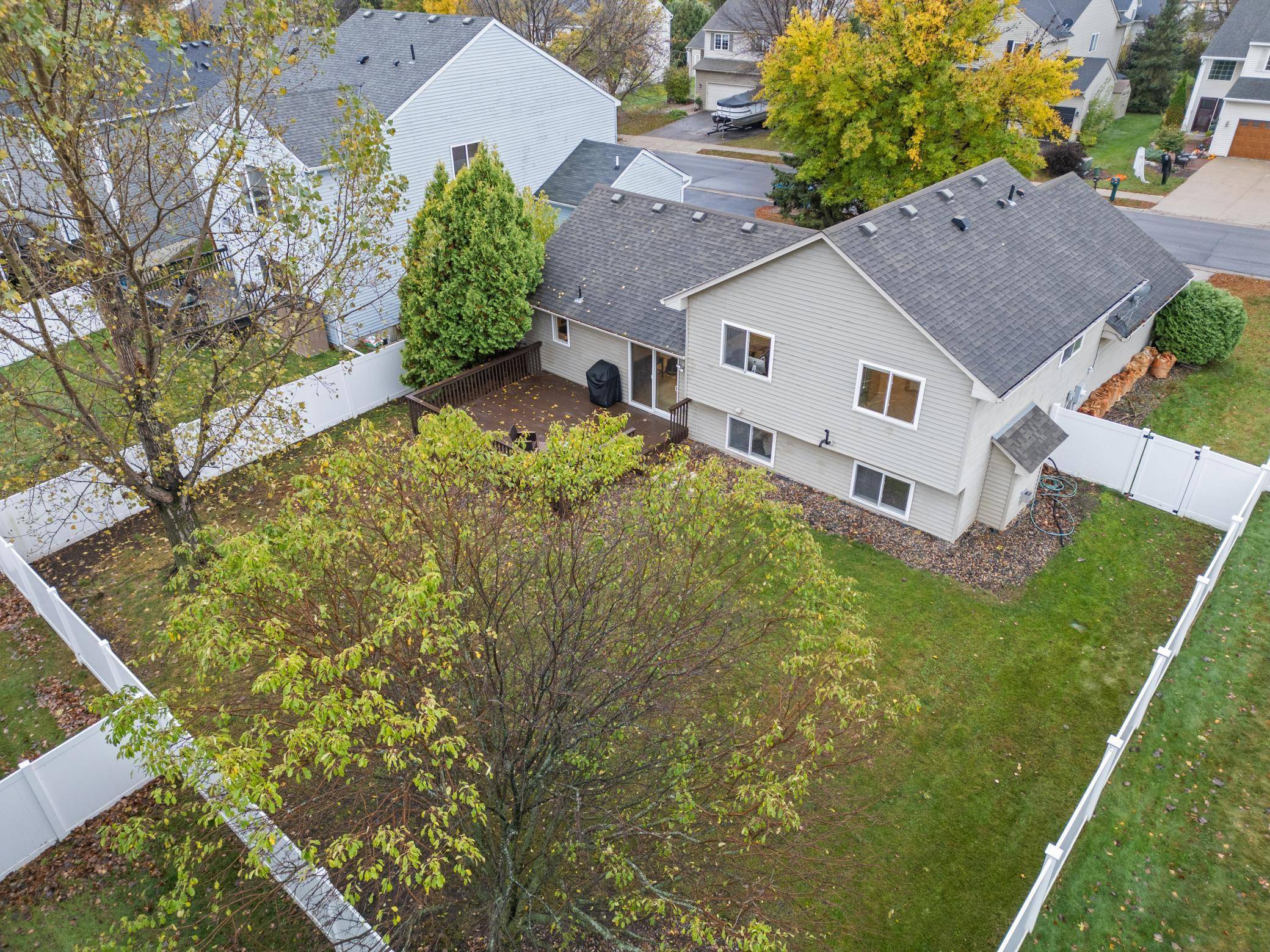 305 Groff ST, Carver, MN 55315