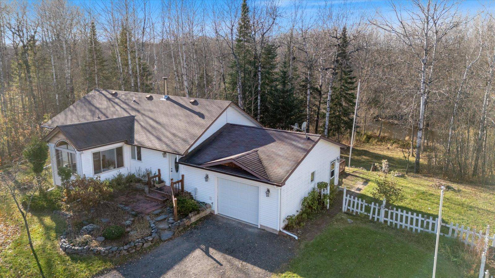 4753 Hwy 31, Brookston, MN 55711