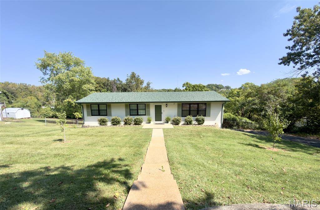 6003 Clearview DR, House Springs, MO 63051