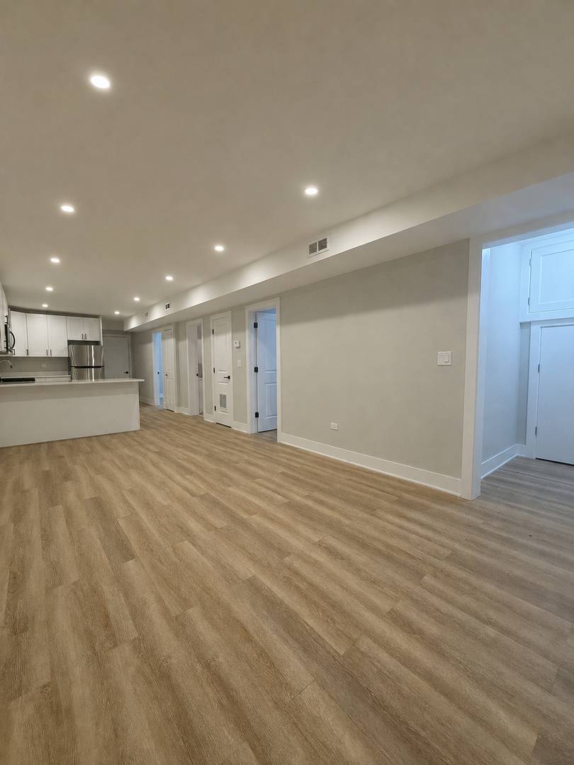 2850 N Avers AVE #G, Chicago, IL 60618