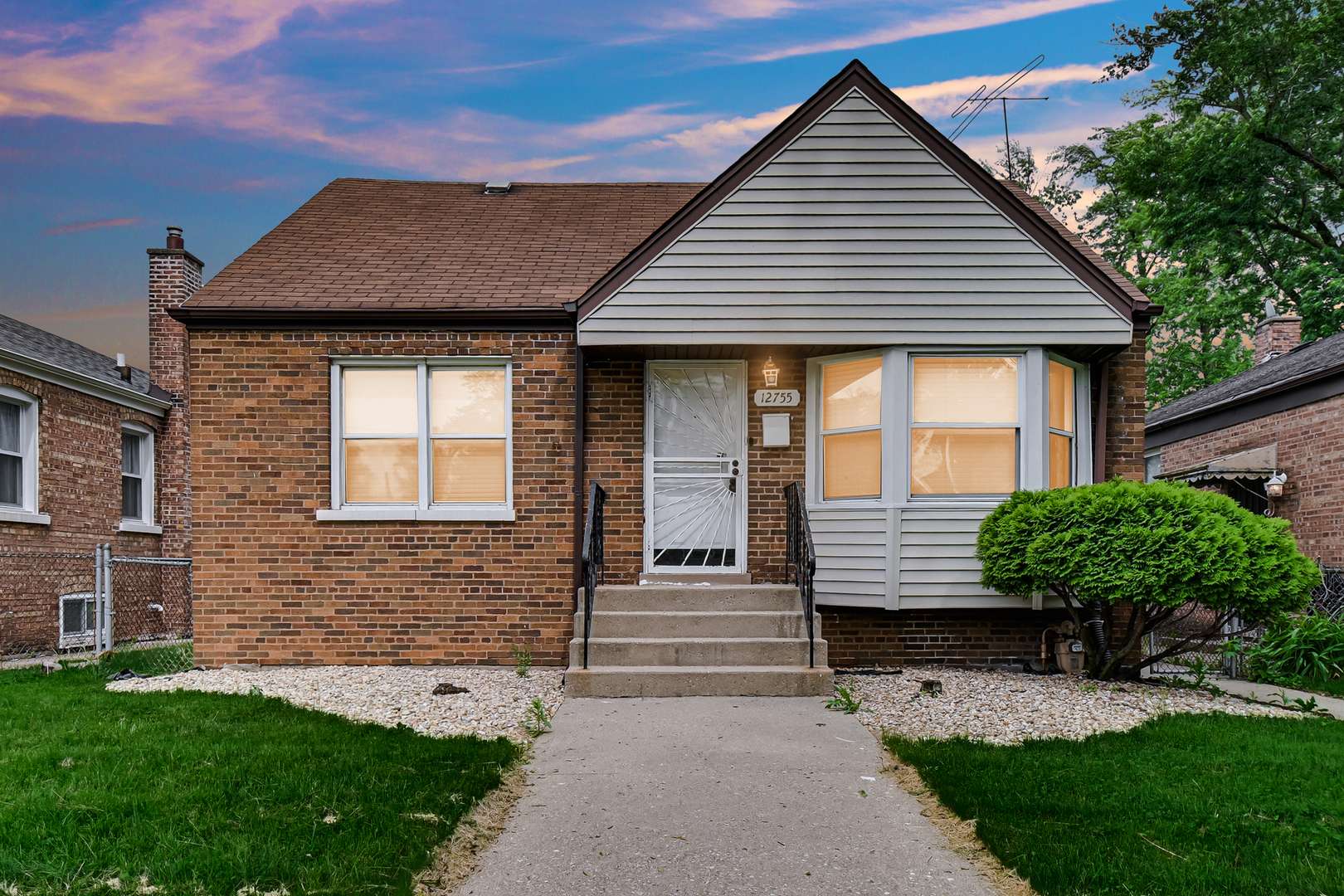 12755 S PARNELL ST, Chicago, IL 60628