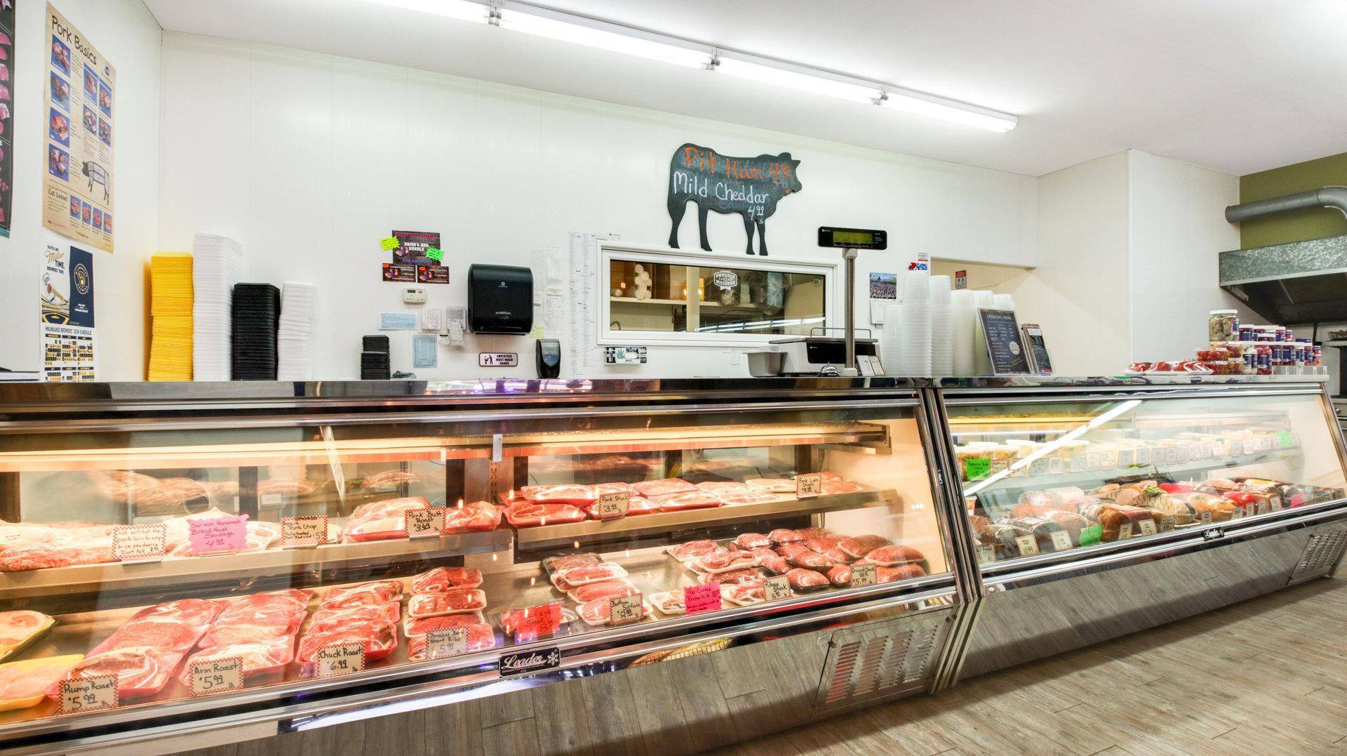 909 W Main ST, Cameron, WI 54822