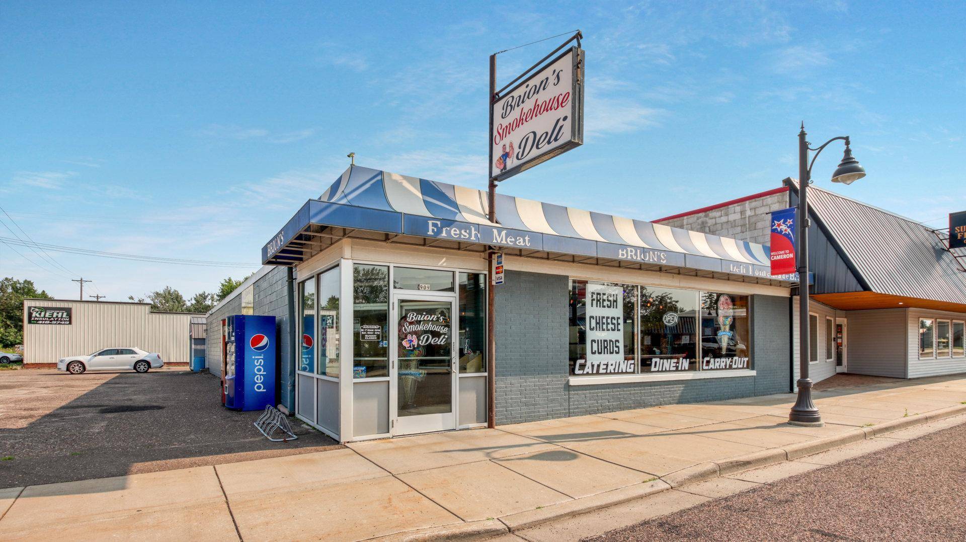 909 W Main ST, Cameron, WI 54822