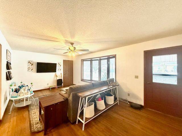 707 Hokah ST N, Caledonia, MN 55921