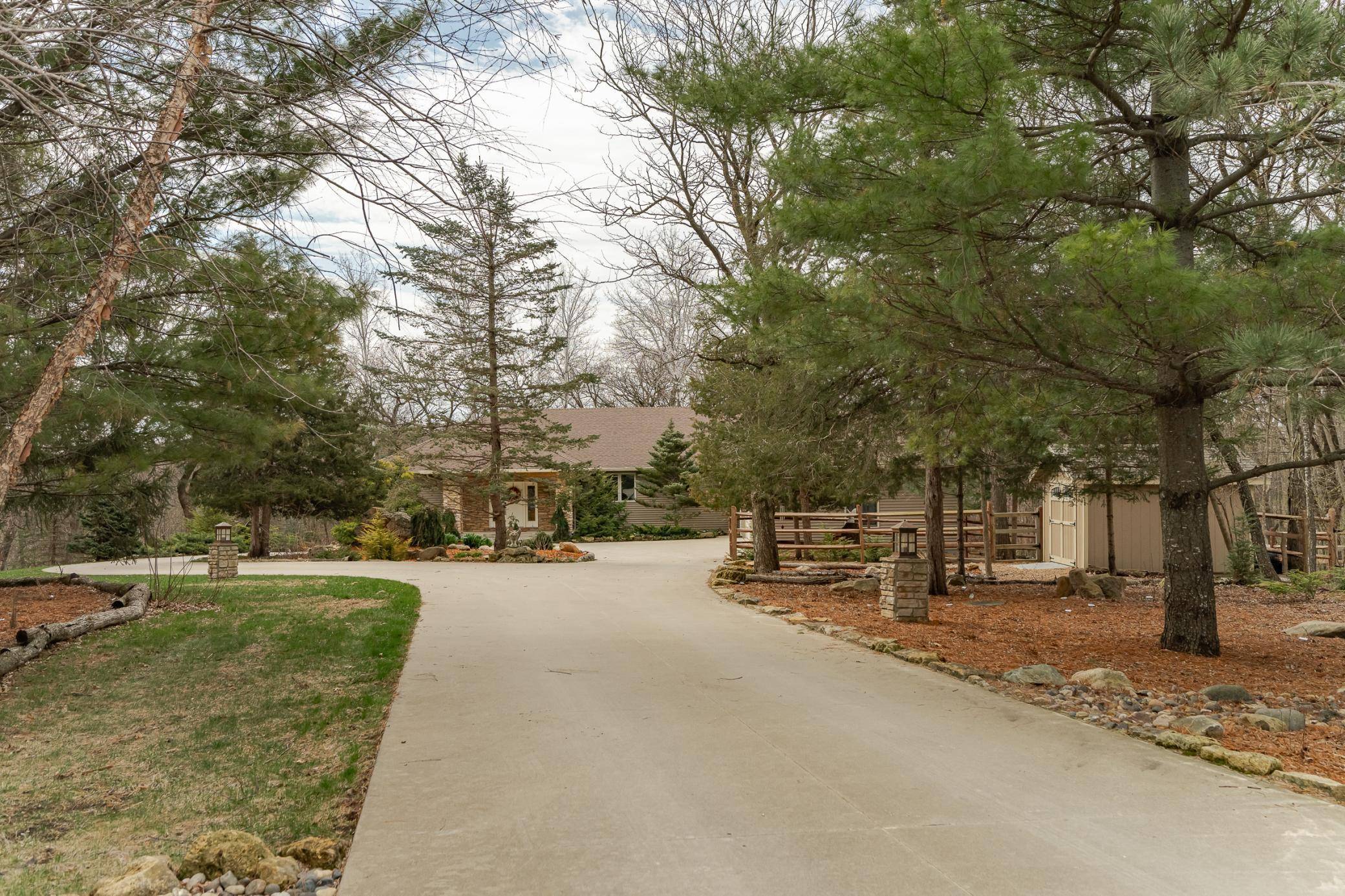 3065 Grand View LN SW, Byron, MN 55920
