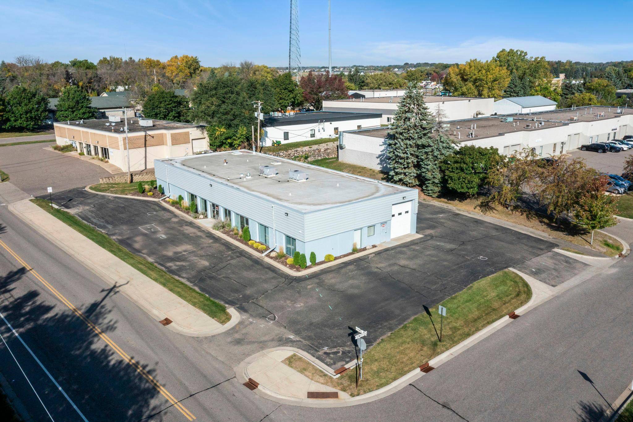 710 Hamel RD, Medina, MN 55340