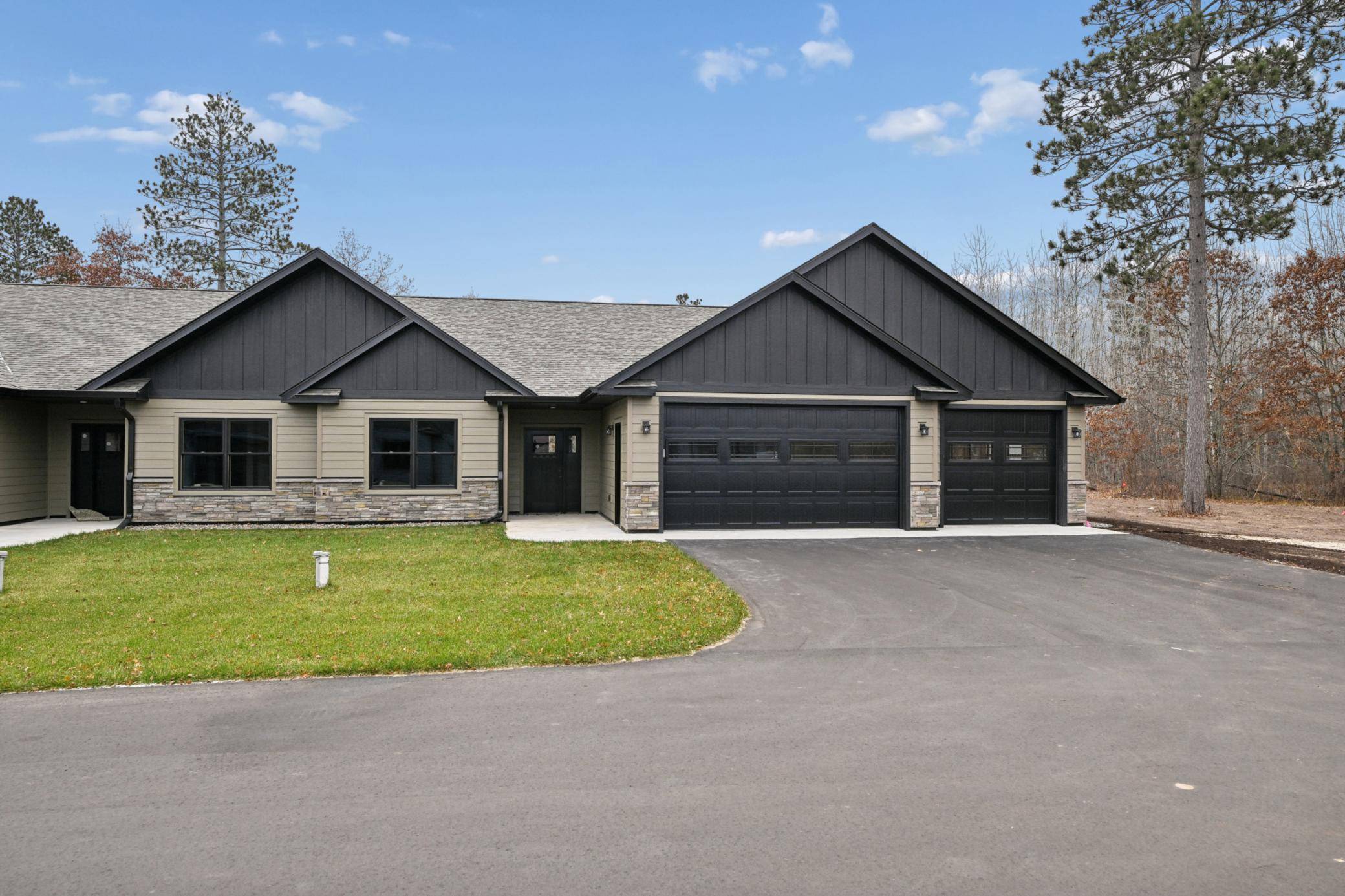 16908 Piper LN, Brainerd, MN 56401