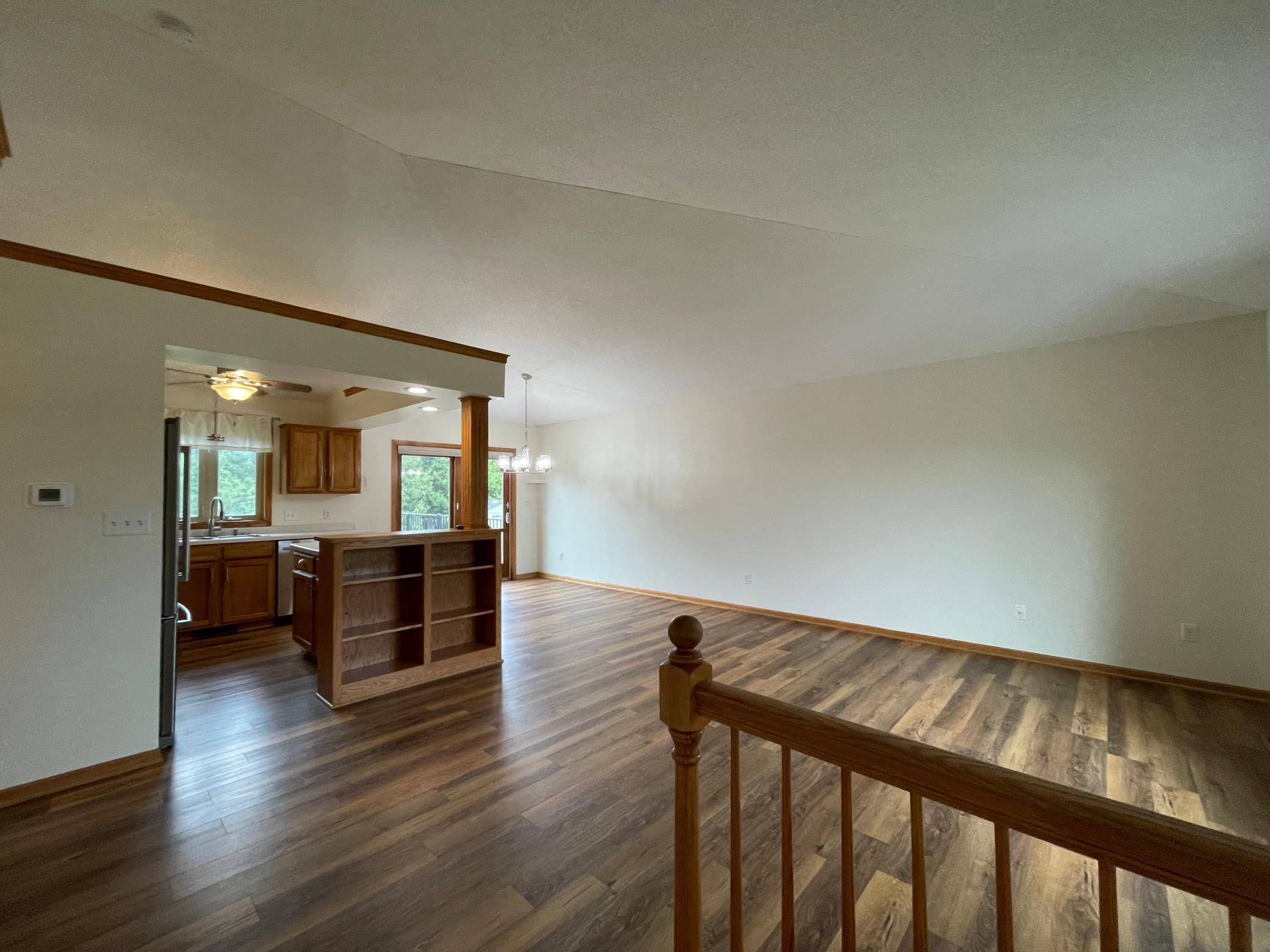306 10th AVE NW, Dodge Center, MN 55927