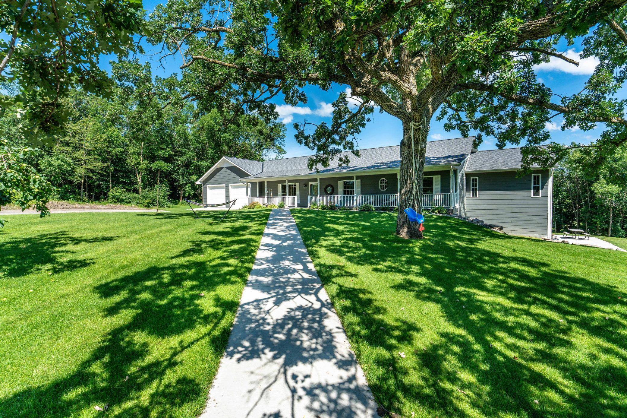 29477 Pelican Scenic View RD, Ashby, MN 56309