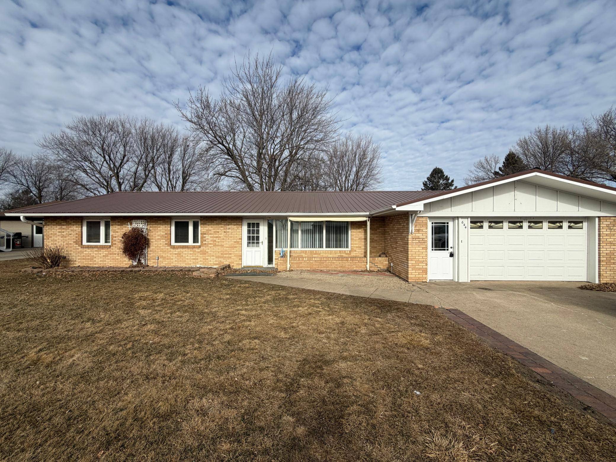 644 2nd AVE, Brewster, MN 56119