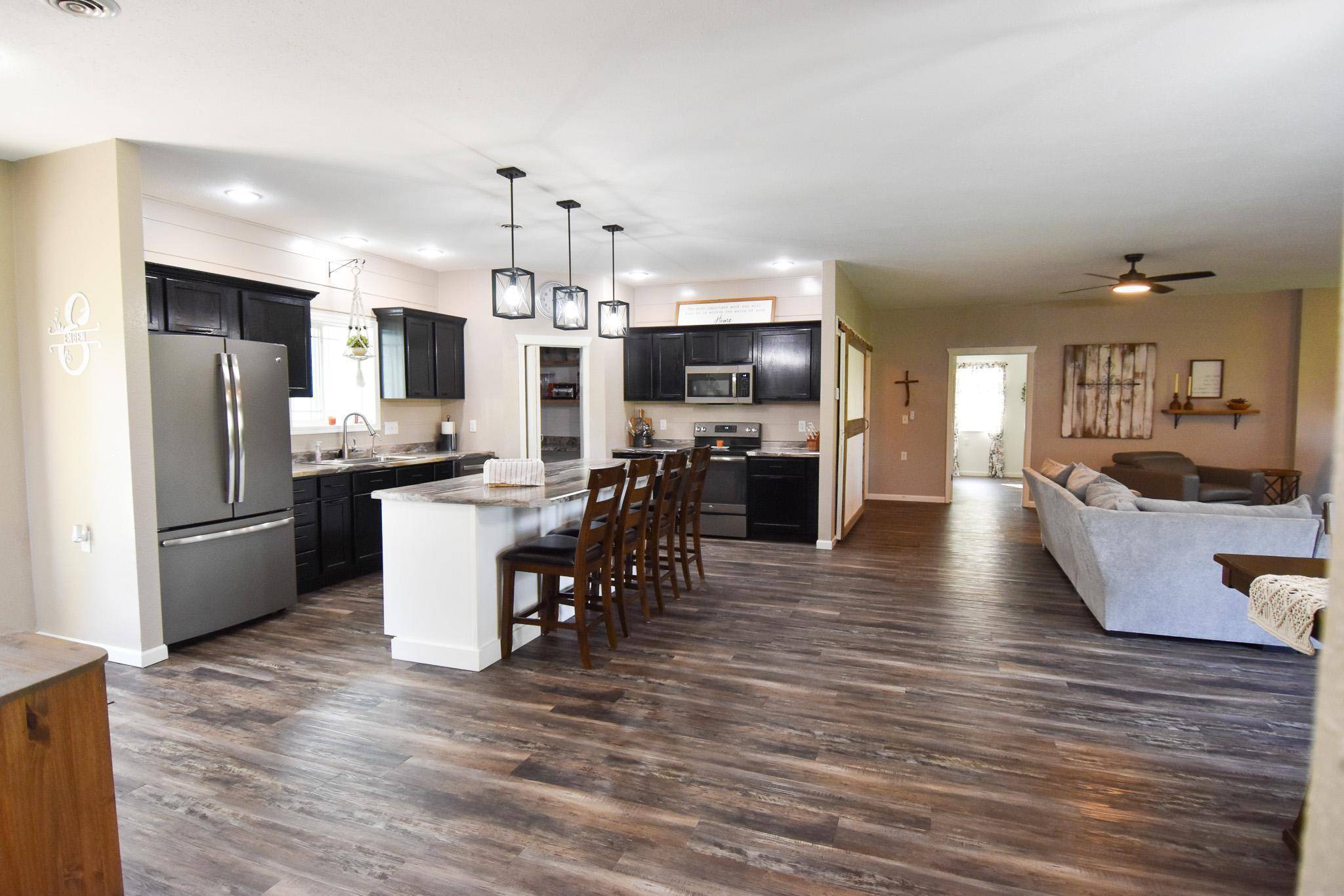 109 E 5th ST, Argyle, MN 56713