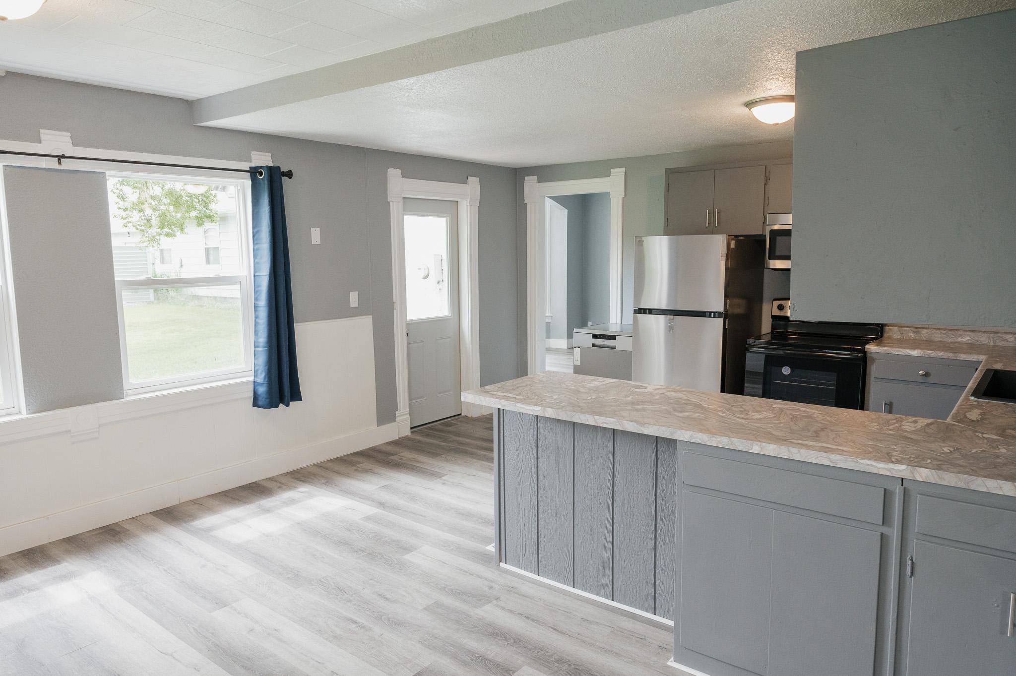 613 S Galbraith ST, Blue Earth, MN 56013