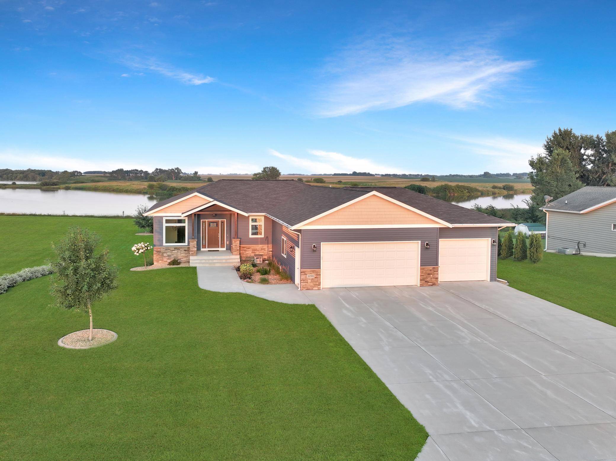 1090 Eastbay AVE, Balaton, MN 56115