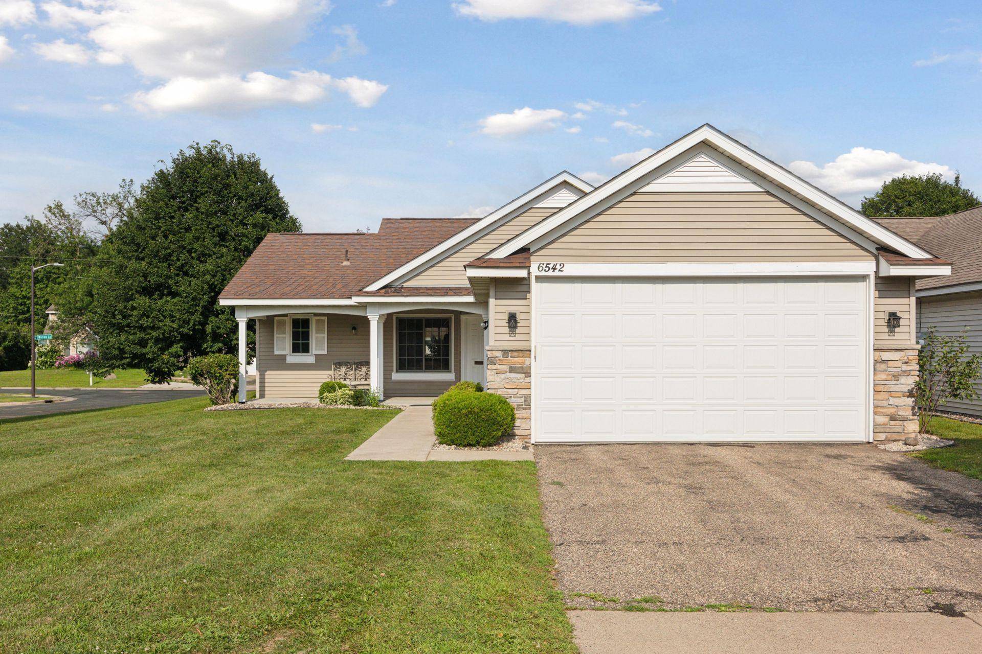 6542 Riverwood LN, Brooklyn Center, MN 55430