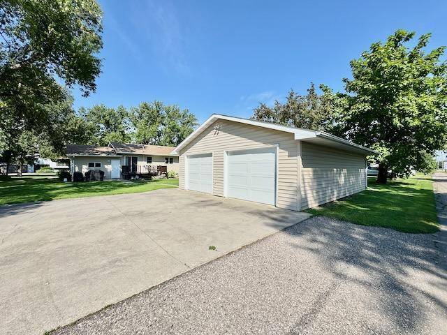 710 6th ST S, Breckenridge, MN 56520