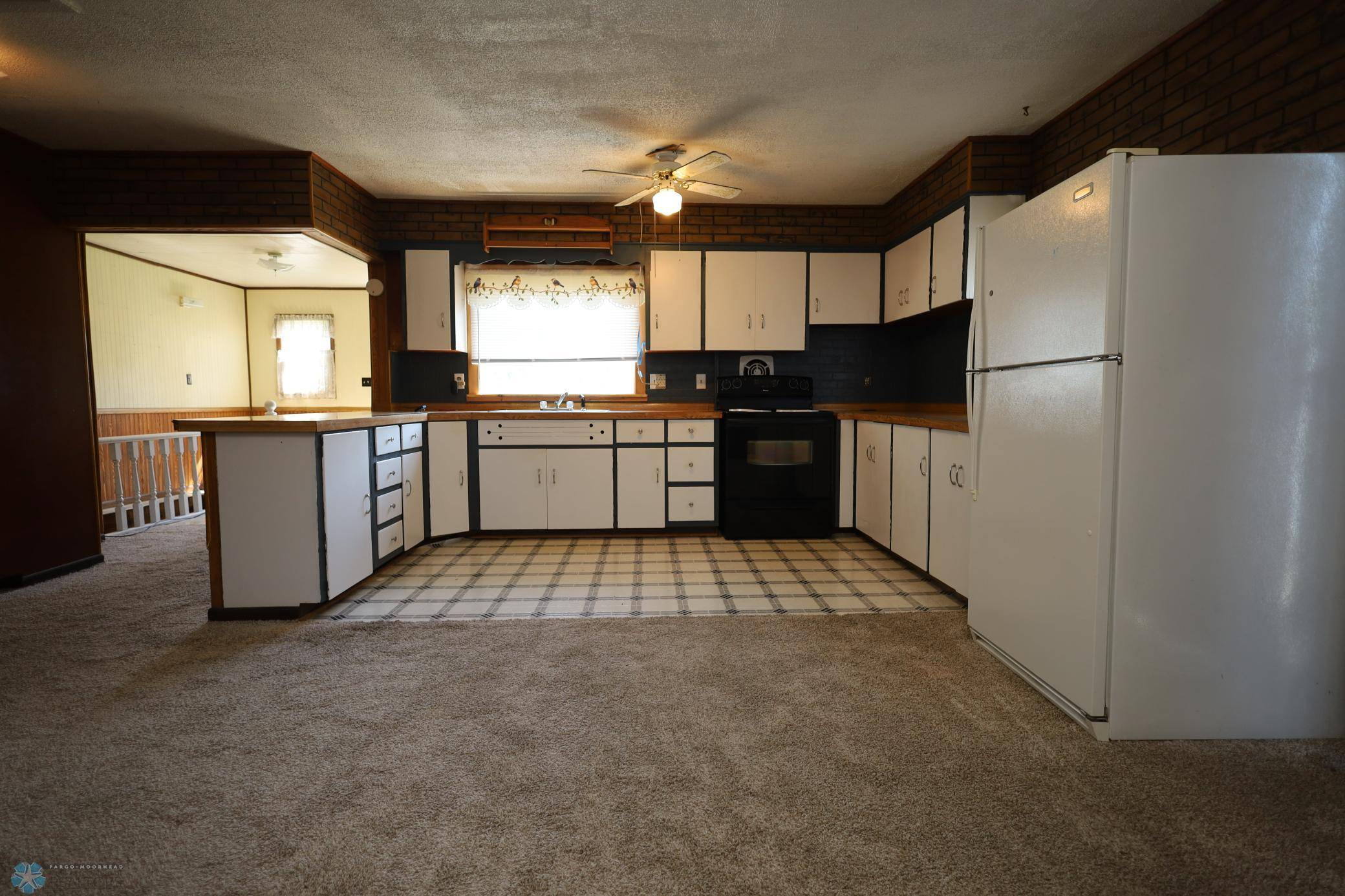 403 Pacific AVE, Buxton, ND 58218