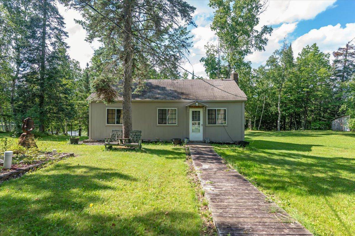 8977 Austin RD, Alborn, MN 55702