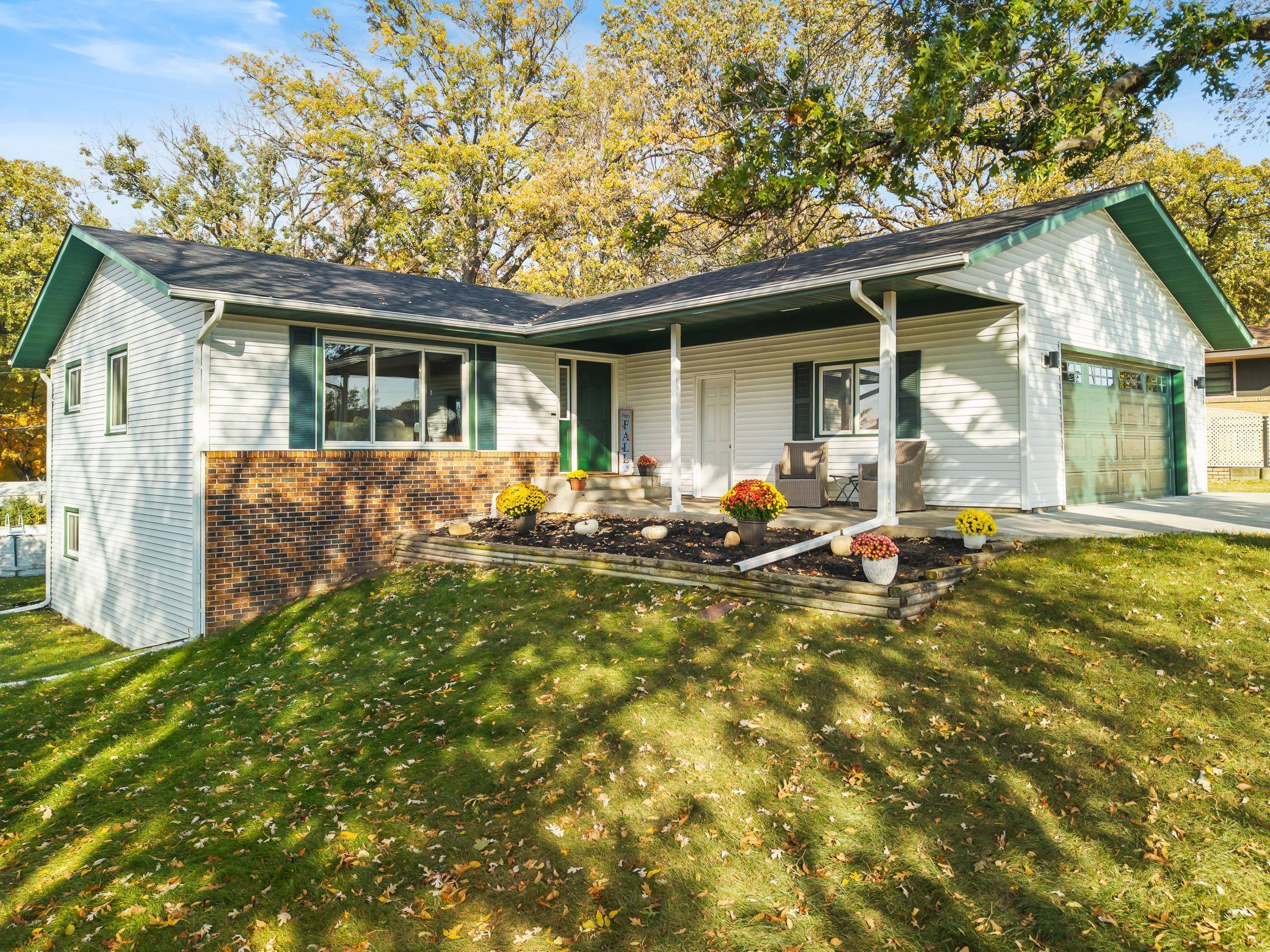 617 Roosevelt RD, Saint Cloud, MN 56301