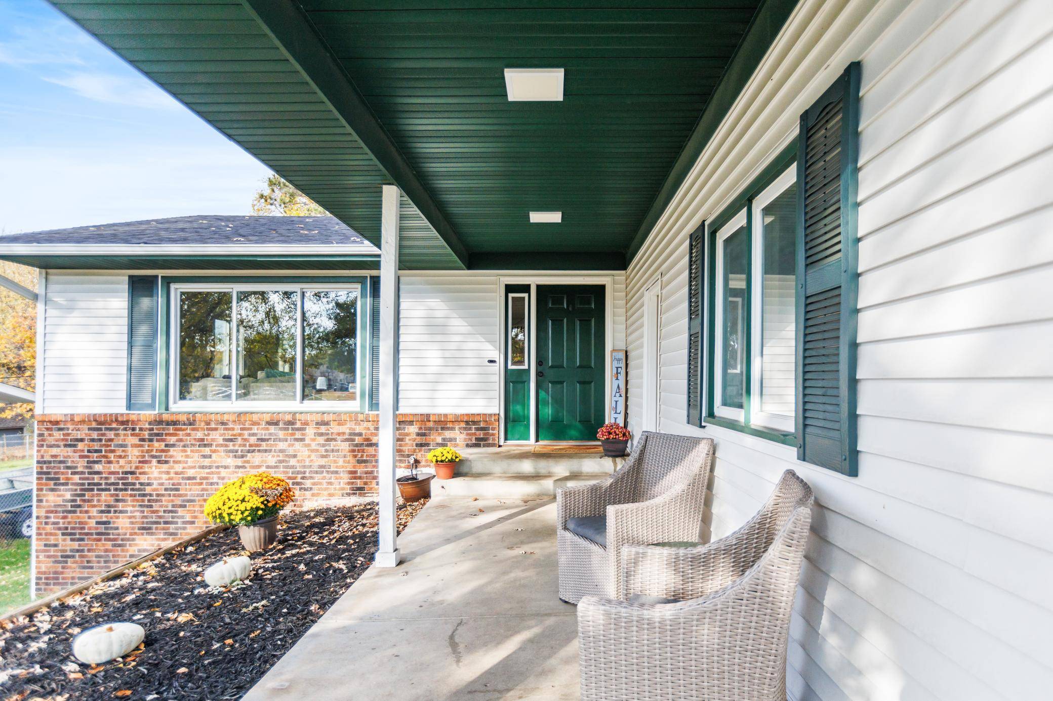 617 Roosevelt RD, Saint Cloud, MN 56301