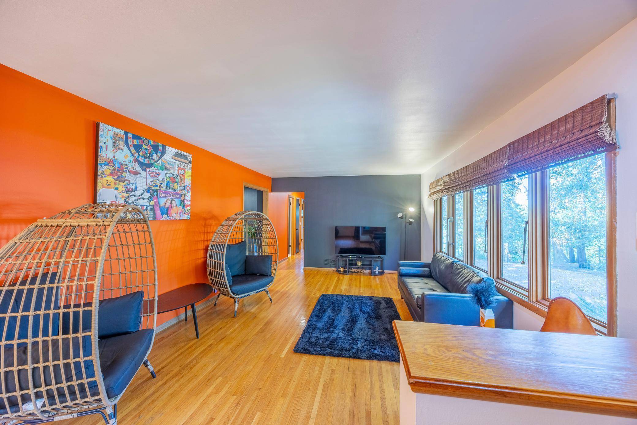 239 Byrondale AVE, Wayzata, MN 55391