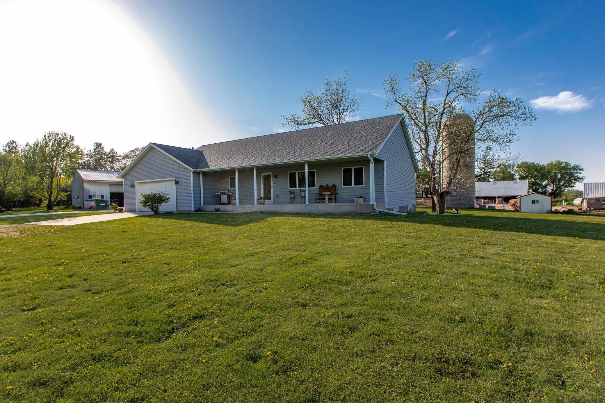 22842 530th ST, West Concord, MN 55985