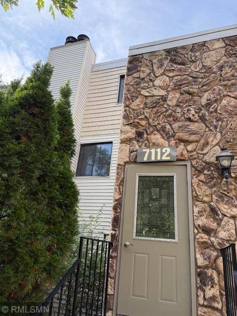 7112 72nd LN N #259, Brooklyn Park, MN 55428