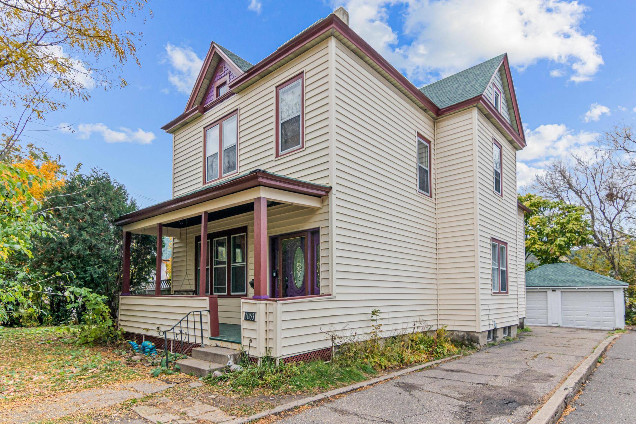 1063 Burns AVE, Saint Paul, MN 55106