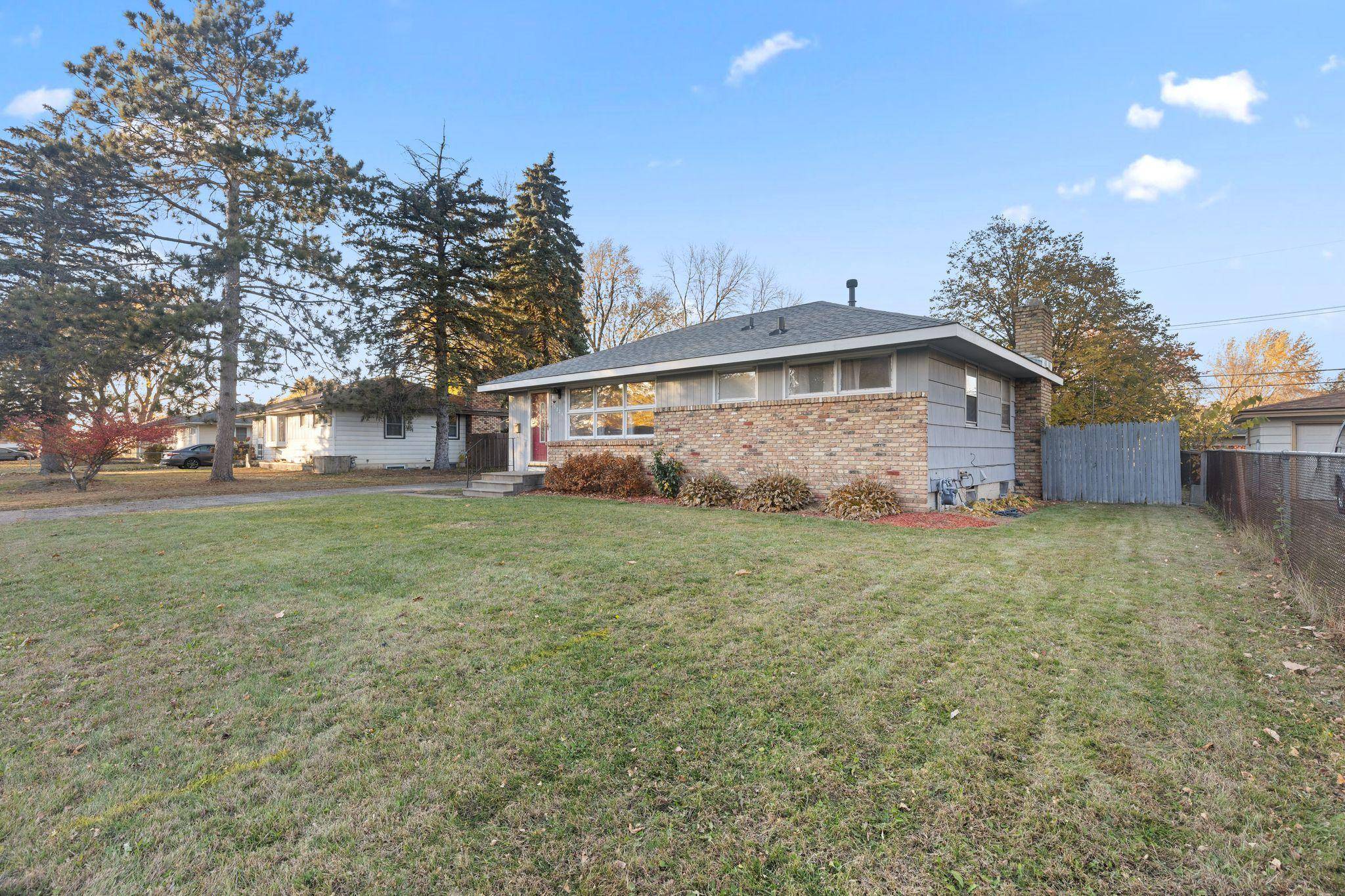 5224 65th AVE N, Brooklyn Center, MN 55429