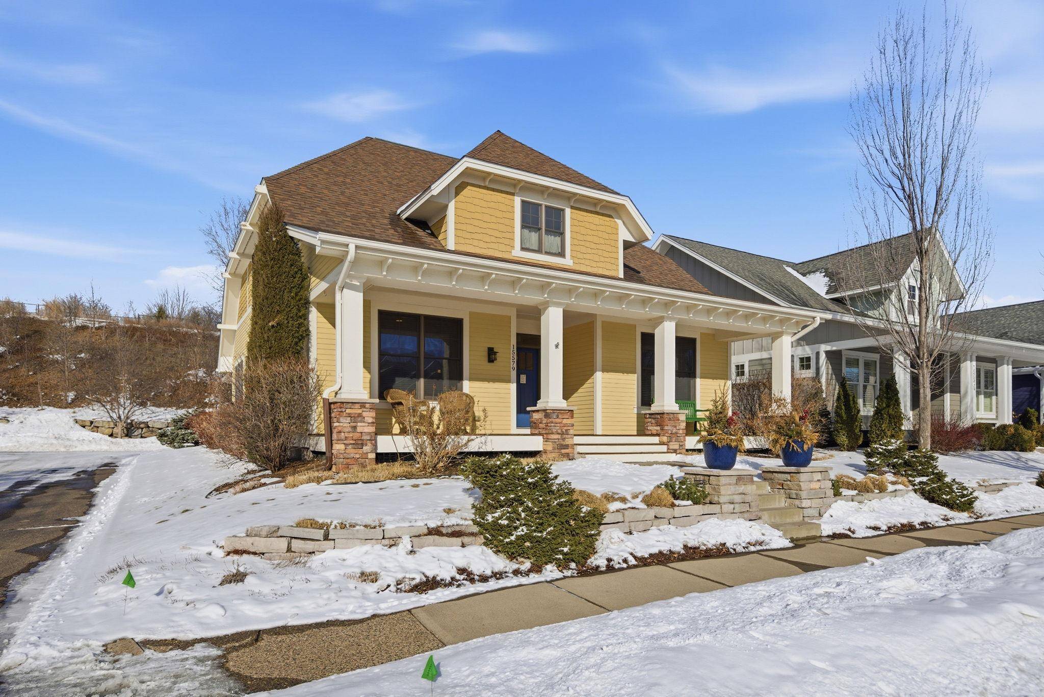 15579 Duck Trail LN, Apple Valley, MN 55124